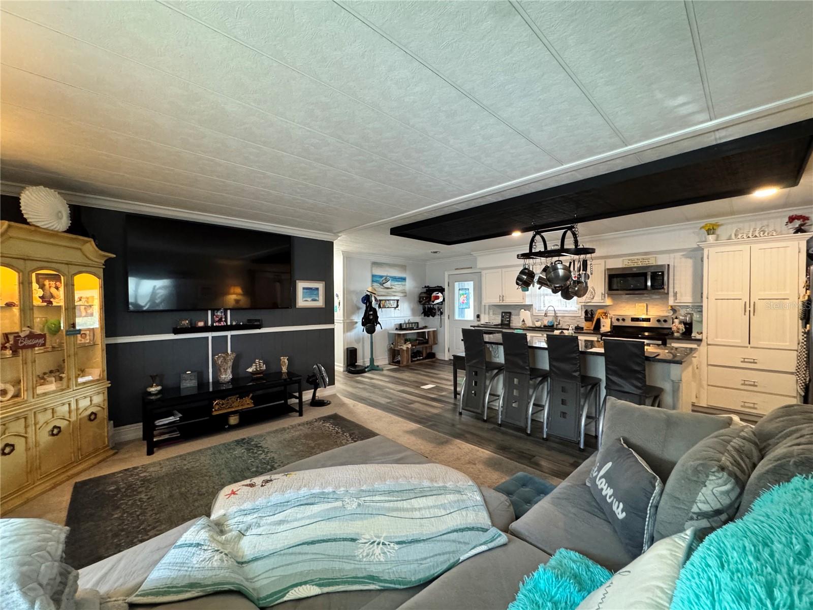 SKYWAY VILLAGE ESTATES CO-OP - Residential