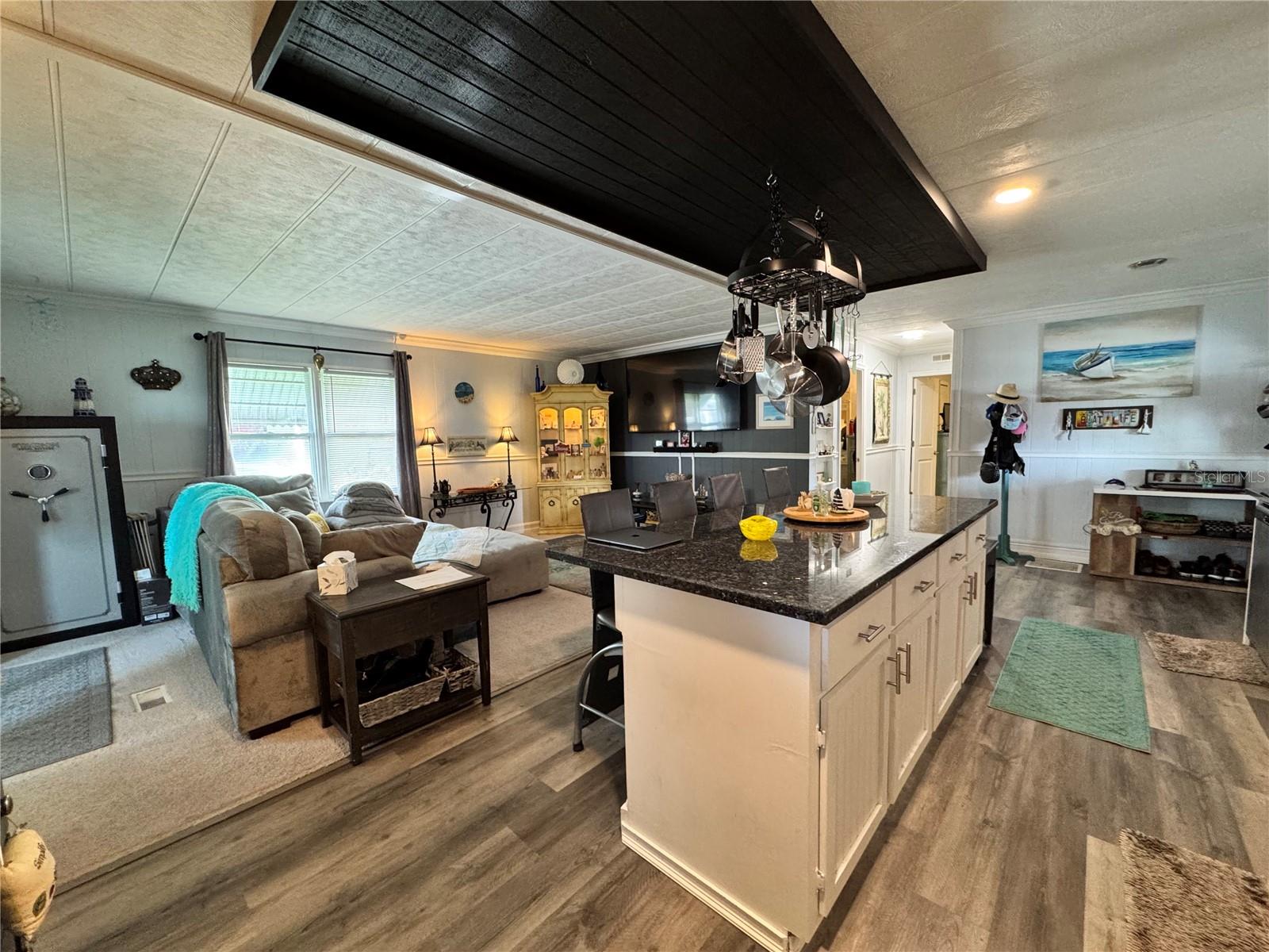 SKYWAY VILLAGE ESTATES CO-OP - Residential