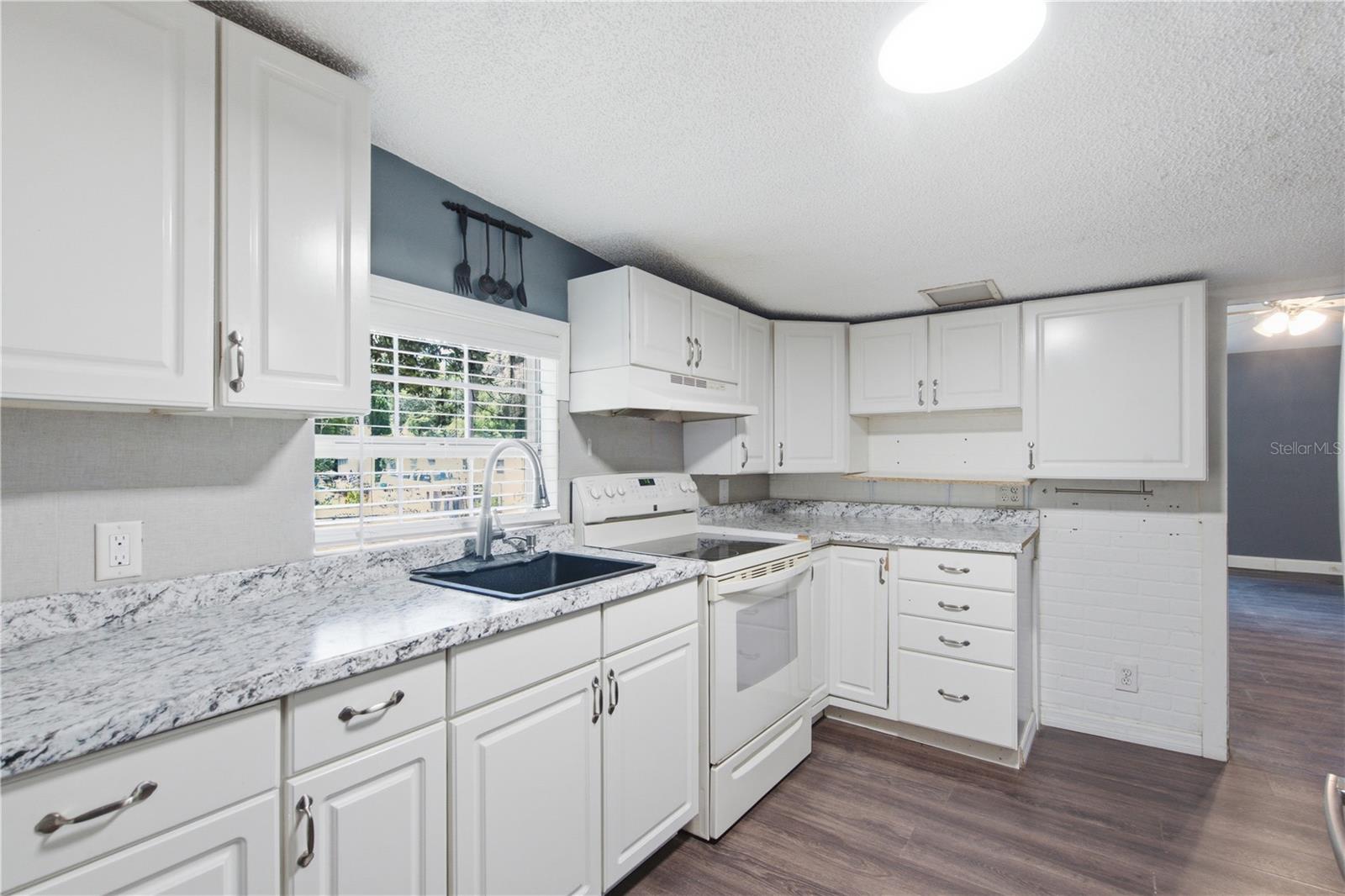 ZEPHYRHILLS COLONY CO - Residential