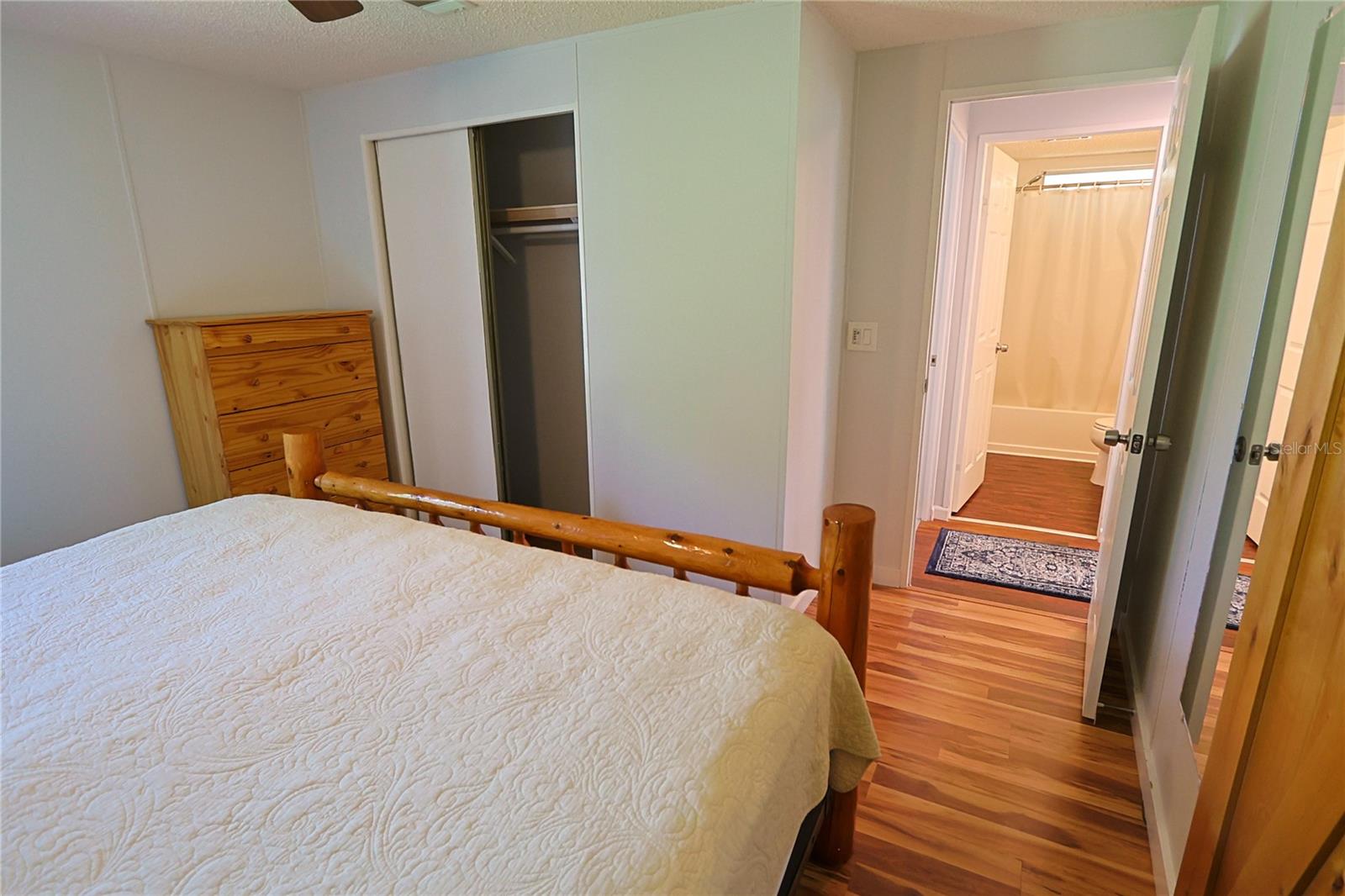 SHADY OAKS MOBILE MODULAR ESTATES - Residential