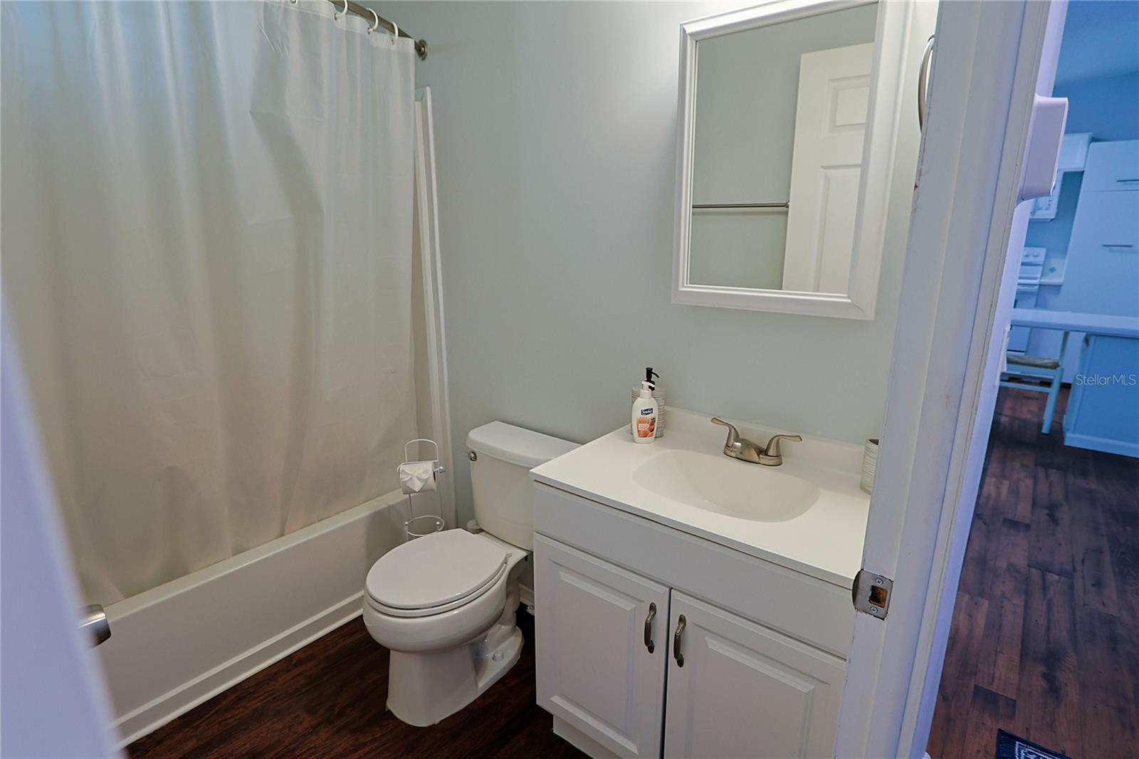 SHADY OAKS MOBILE MODULAR ESTATES - Residential