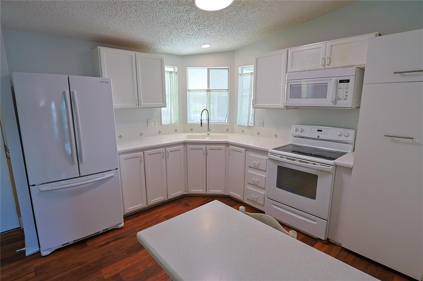 SHADY OAKS MOBILE MODULAR ESTATES - Residential