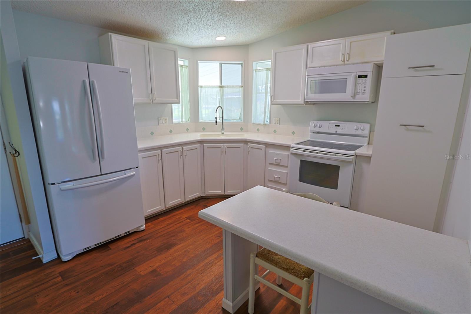 SHADY OAKS MOBILE MODULAR ESTATES - Residential