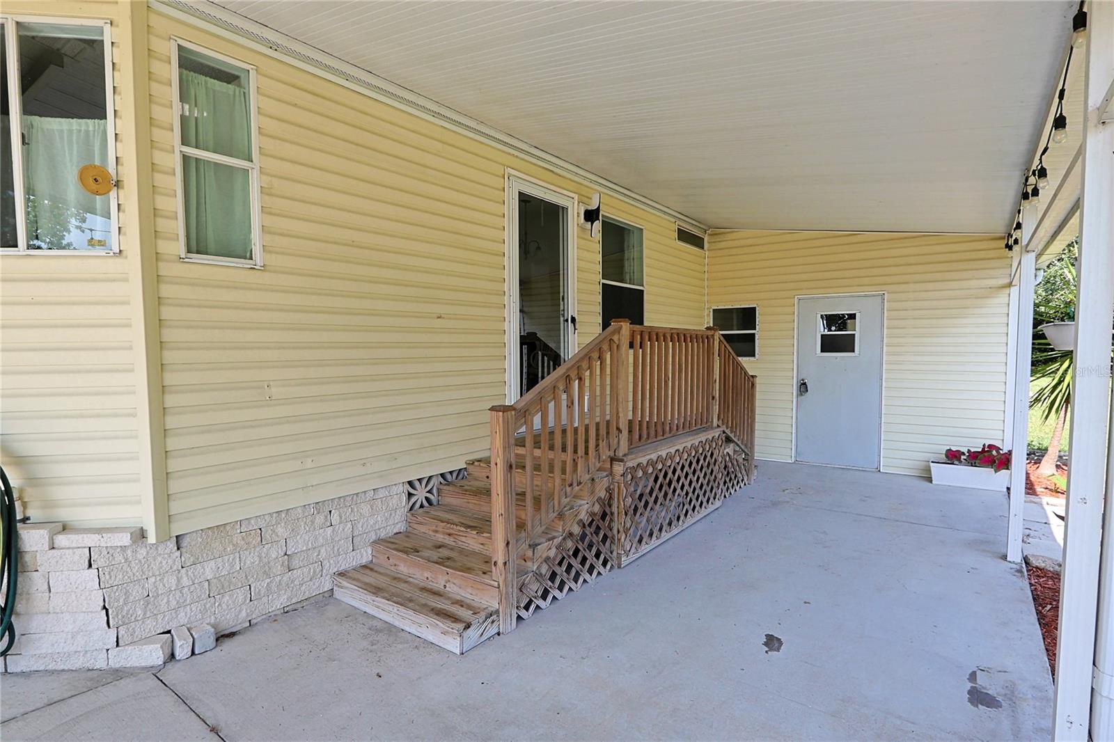 SHADY OAKS MOBILE MODULAR ESTATES - Residential