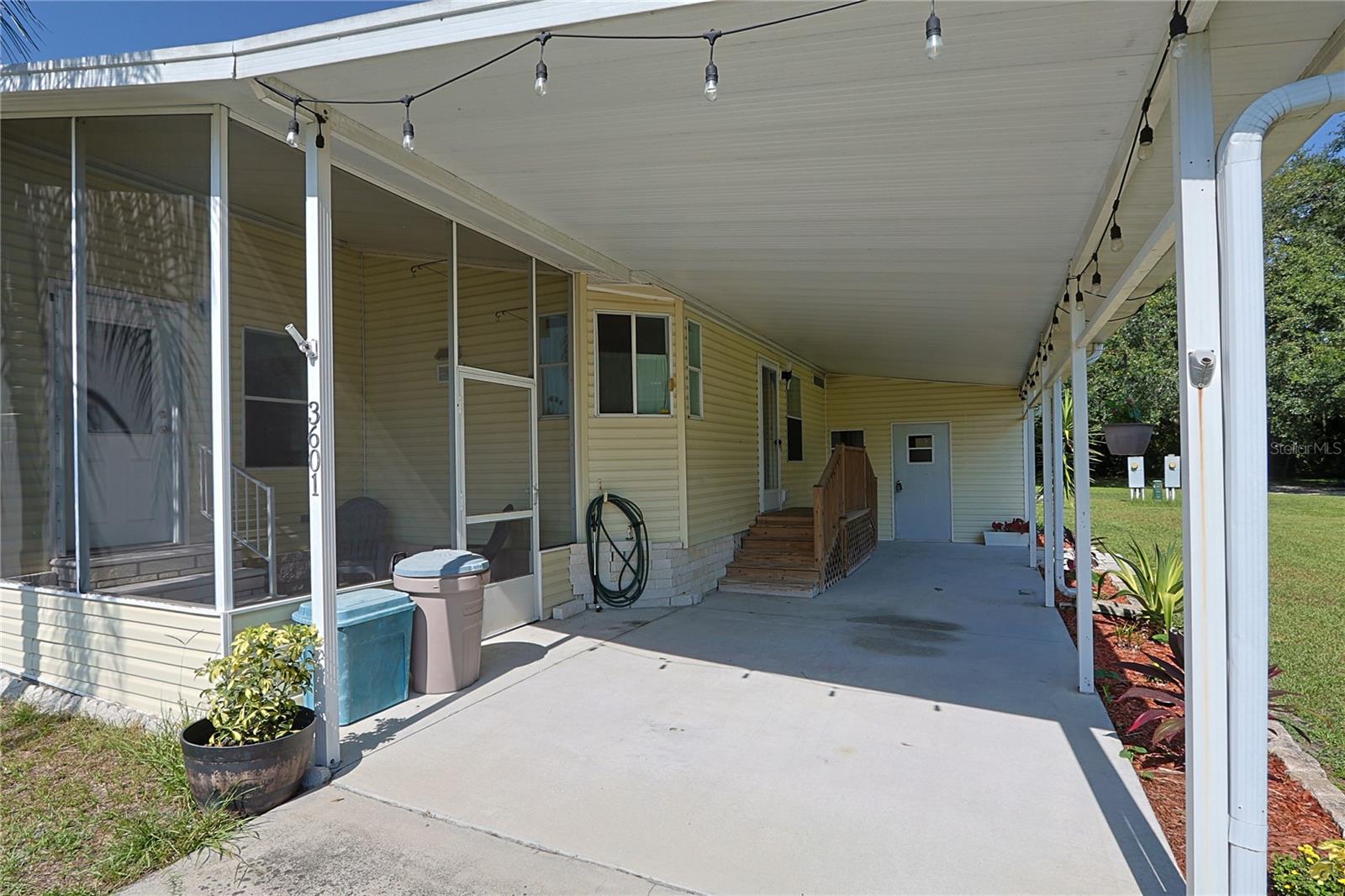 SHADY OAKS MOBILE MODULAR ESTATES - Residential