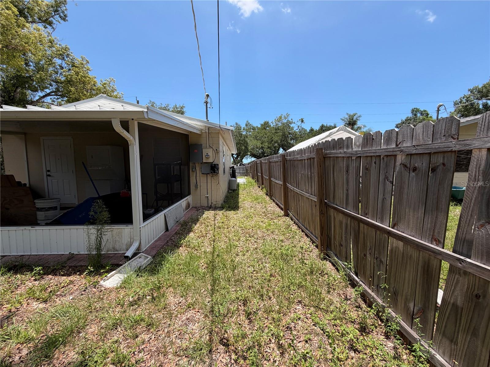 VENICE GROVES - Residential