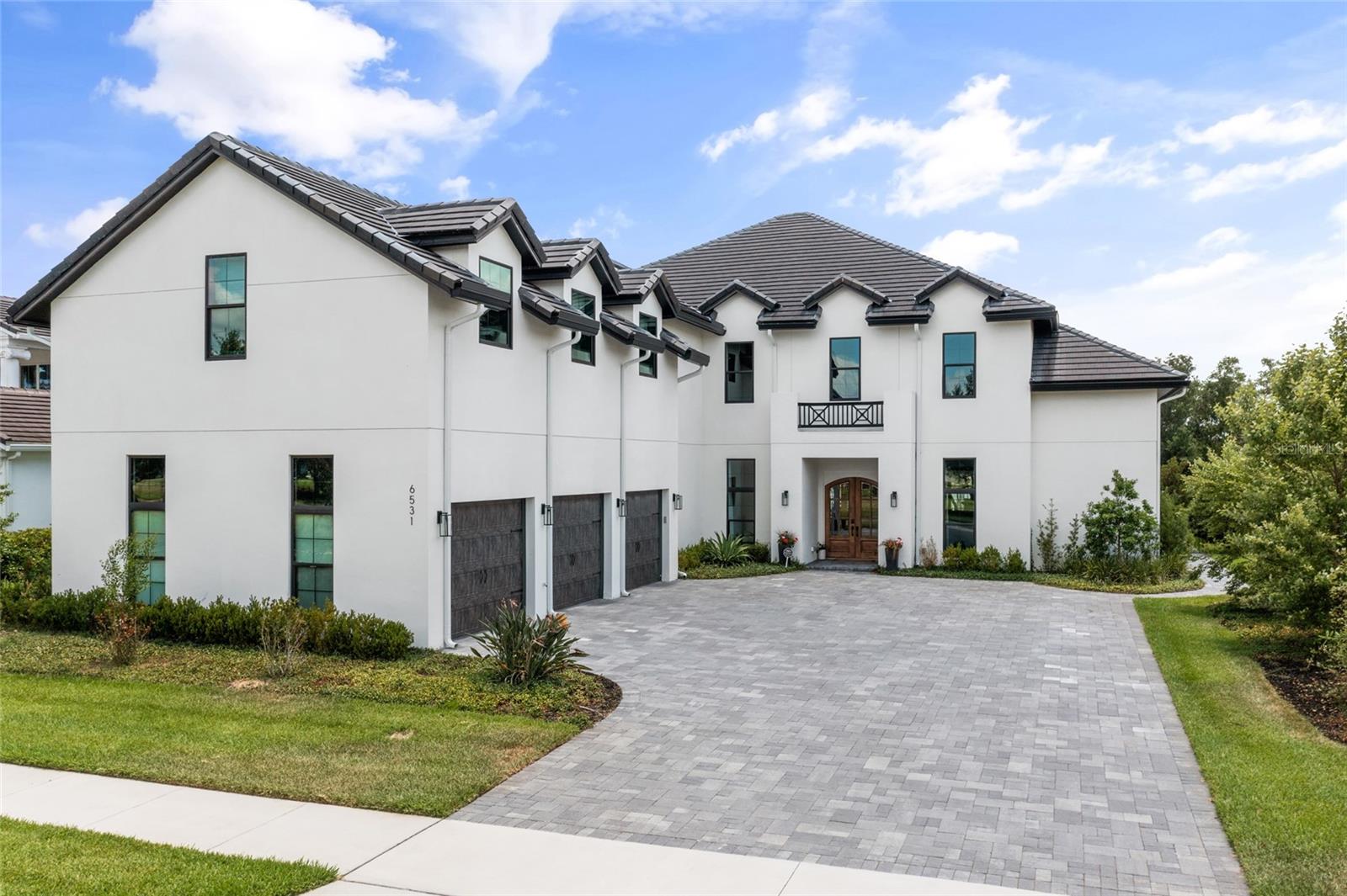 INDEPENDENCE, SIGNATURE LAKES - Residential
