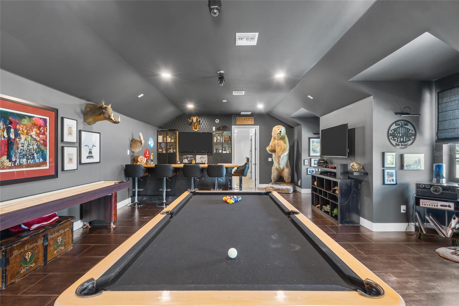 INDEPENDENCE, SIGNATURE LAKES - Residential