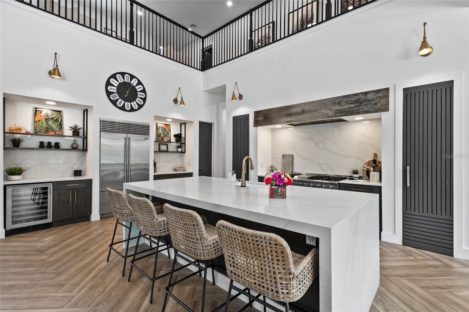 INDEPENDENCE, SIGNATURE LAKES - Residential