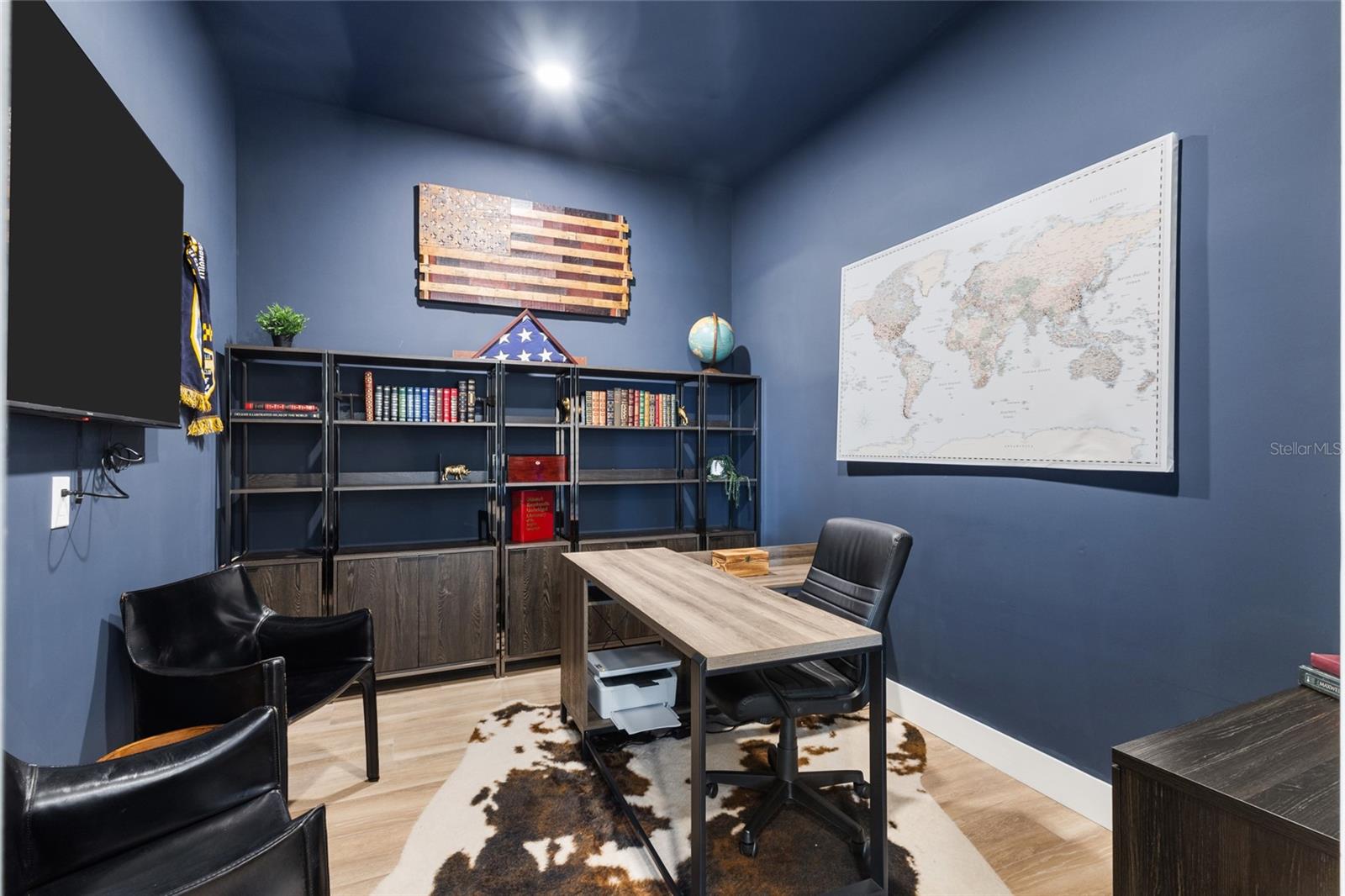 INDEPENDENCE, SIGNATURE LAKES - Residential