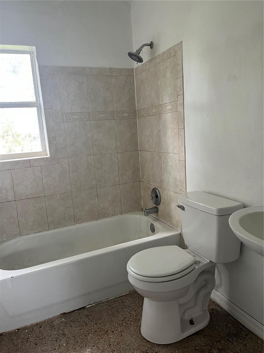 RAMIR - Residential Lease