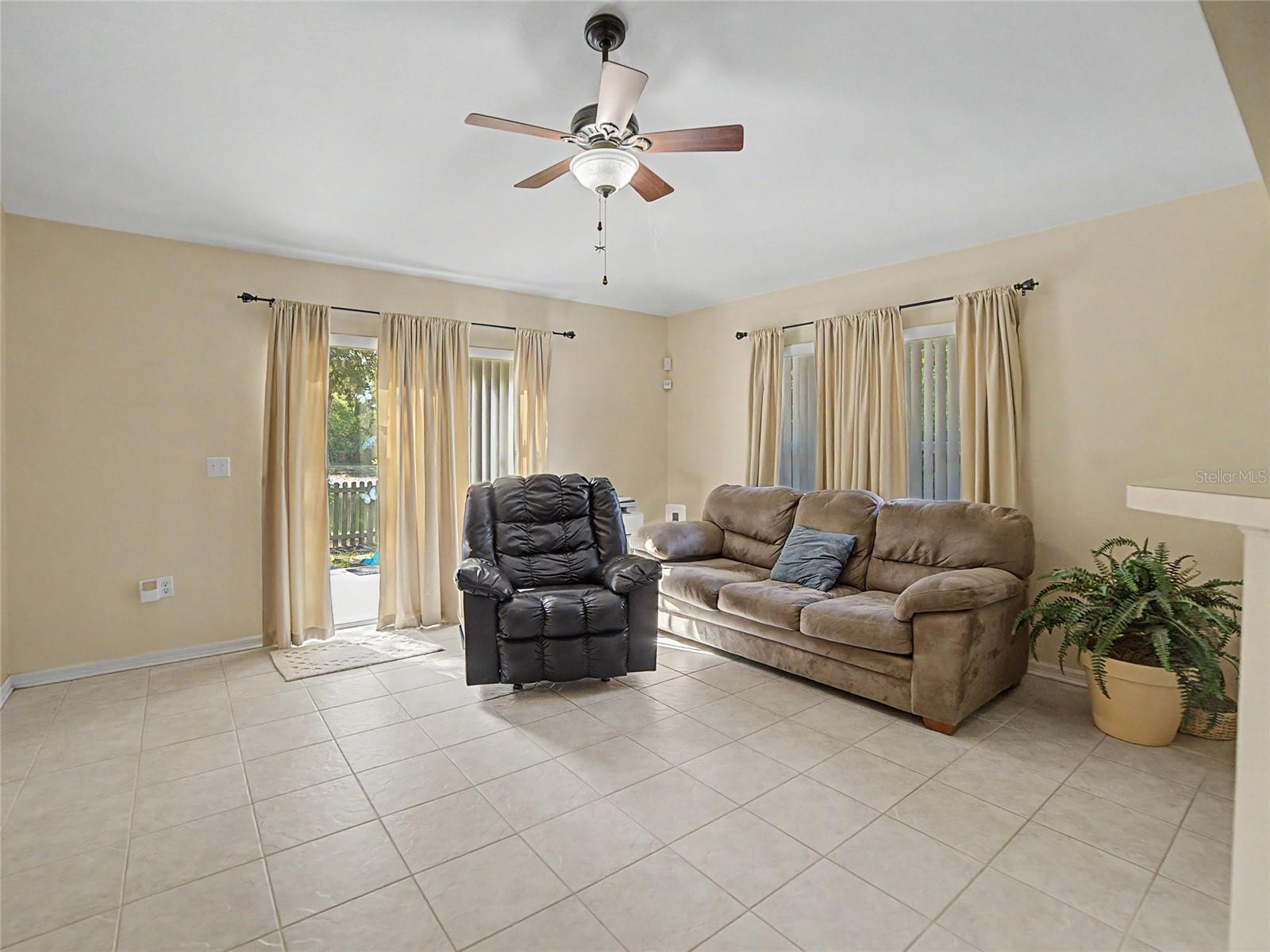 VENETIAN AT BAY PARK - Residential