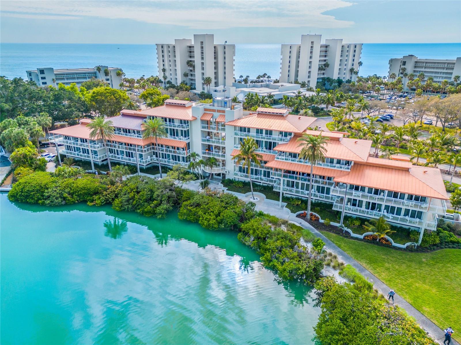 INN ON THE BEACH PH III - Residential