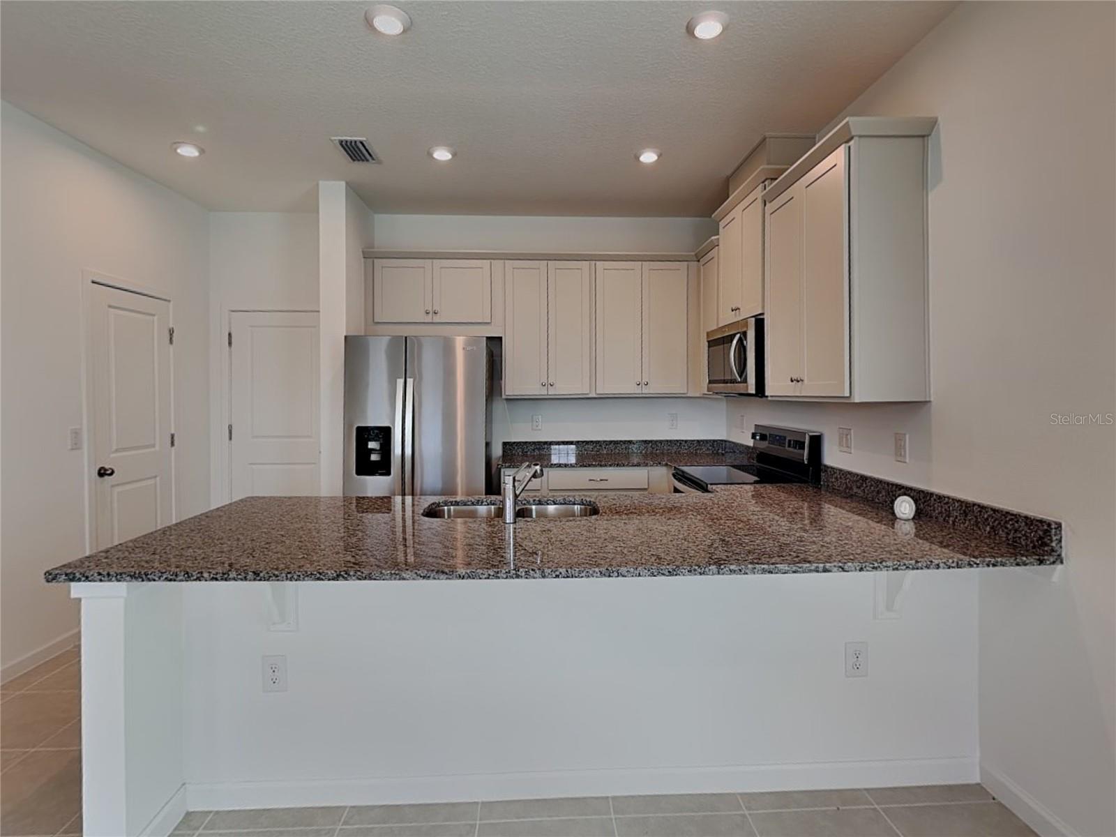 GARDENIA RESERVE - Residential Lease