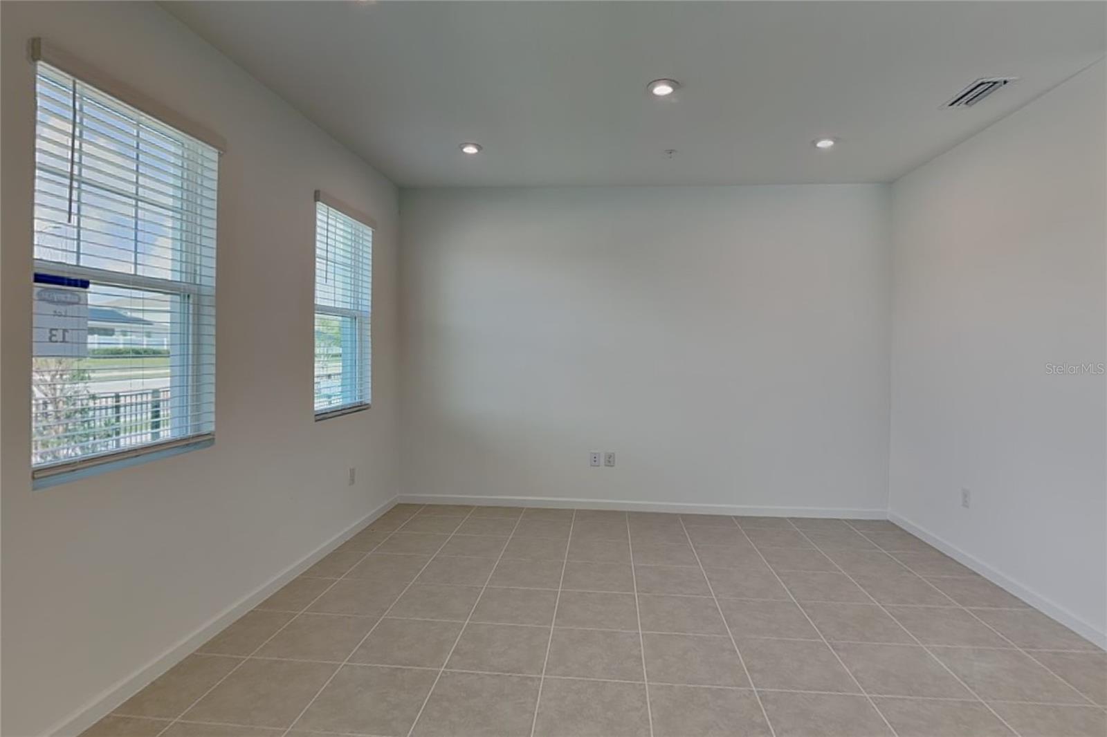 GARDENIA RESERVE - Residential Lease
