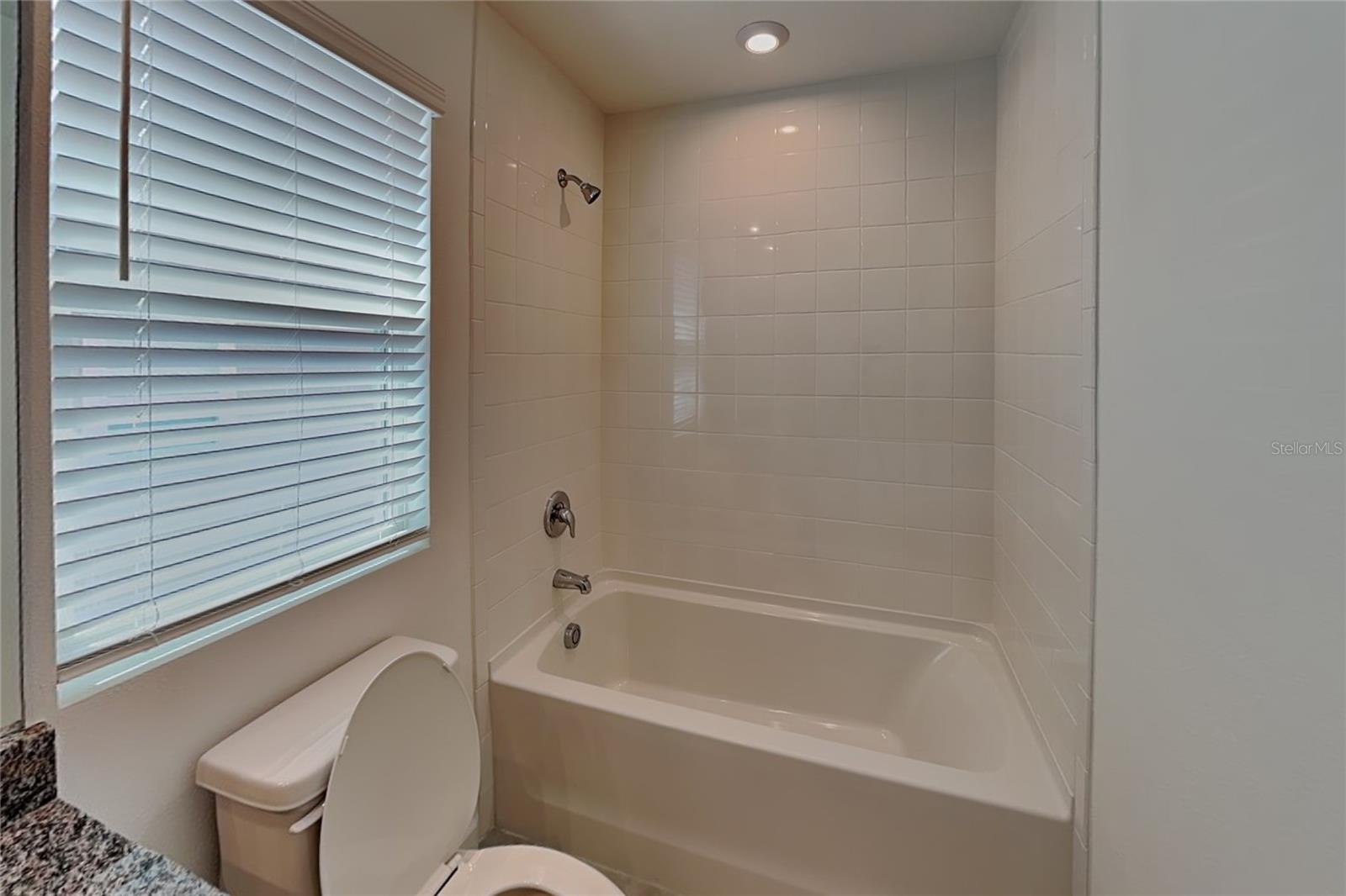 GARDENIA RESERVE - Residential Lease