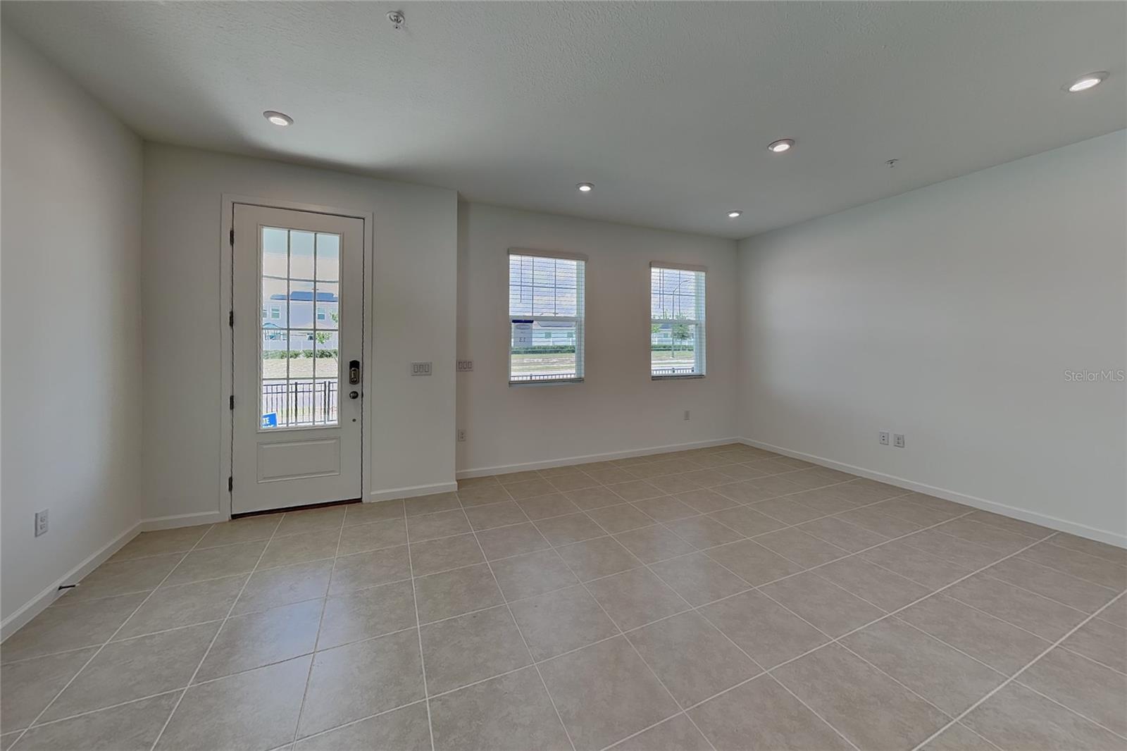 GARDENIA RESERVE - Residential Lease