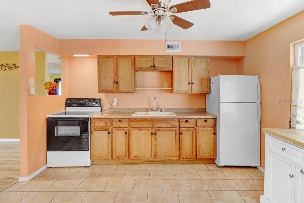 ZEPHYRHILLS COLONY CO - Residential