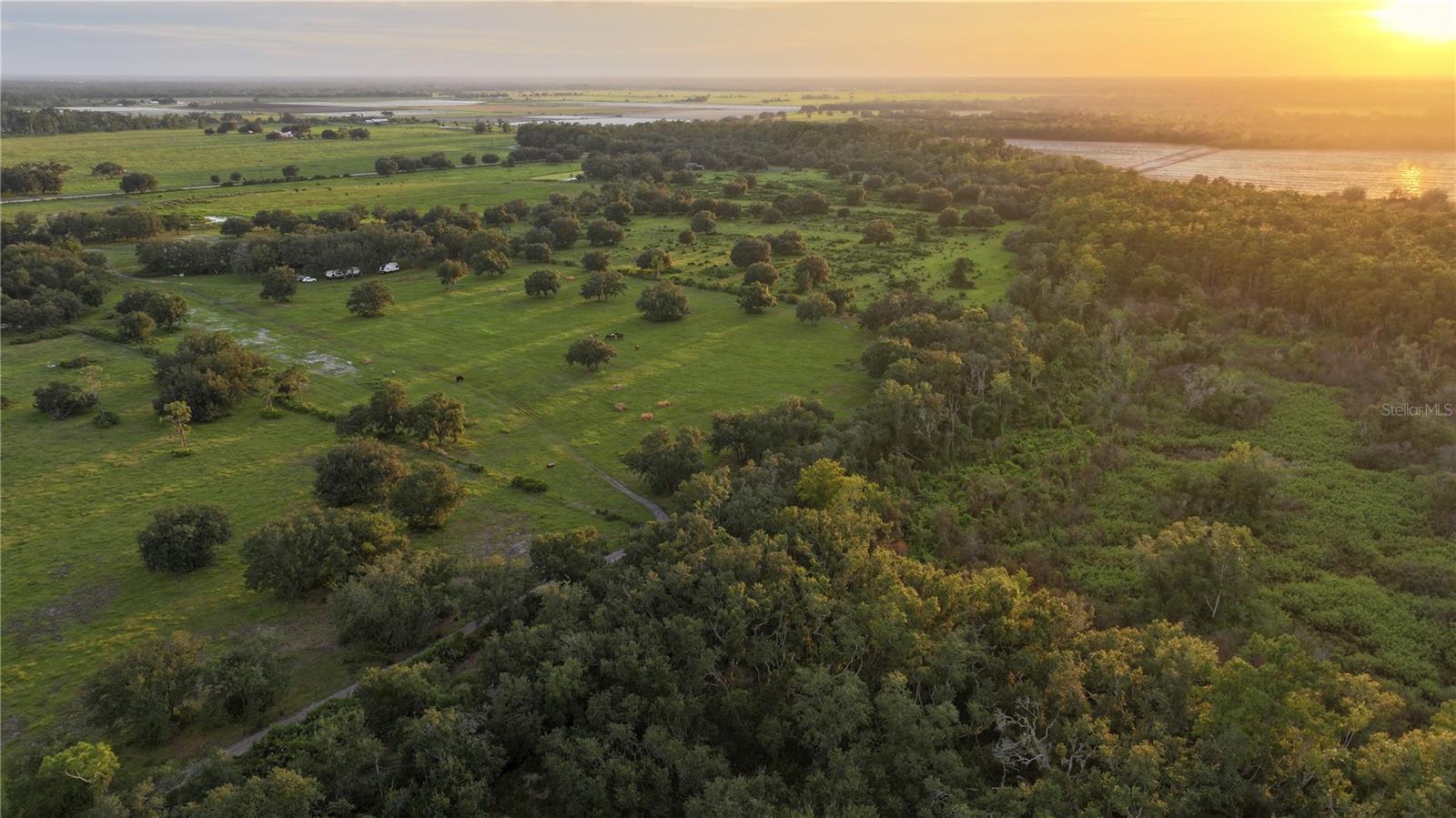 ACREAGE - Land
