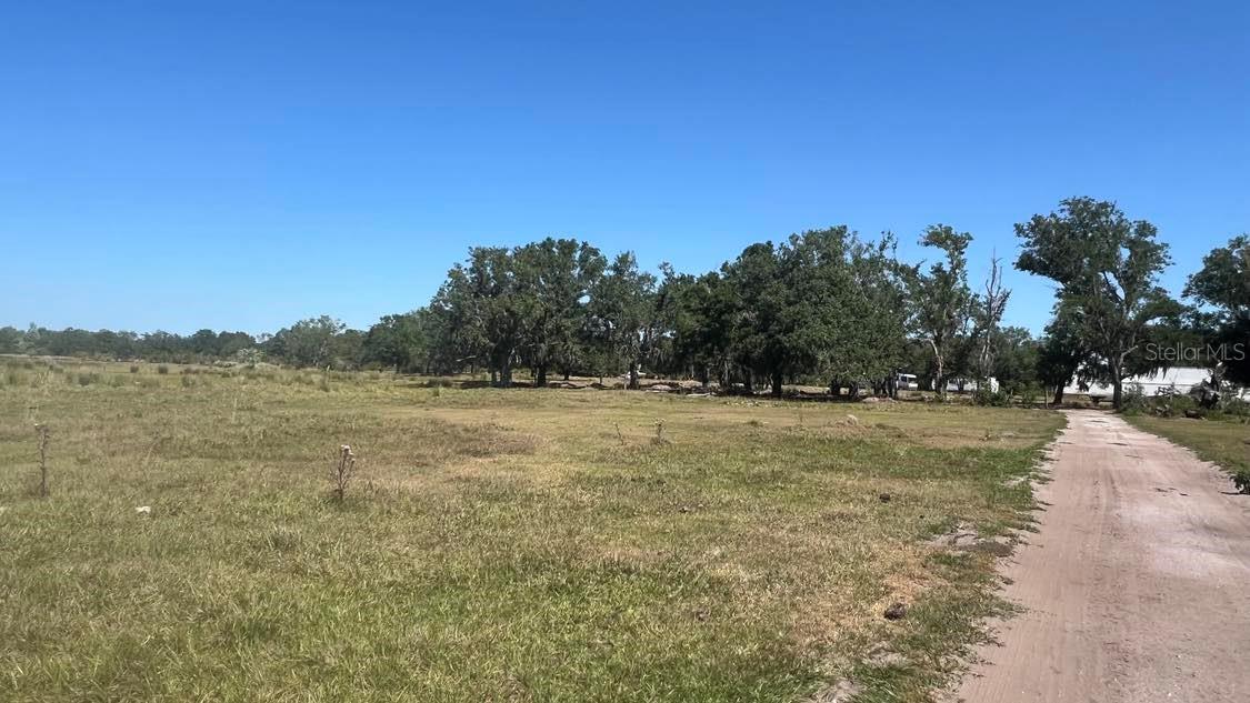 ACREAGE - Land