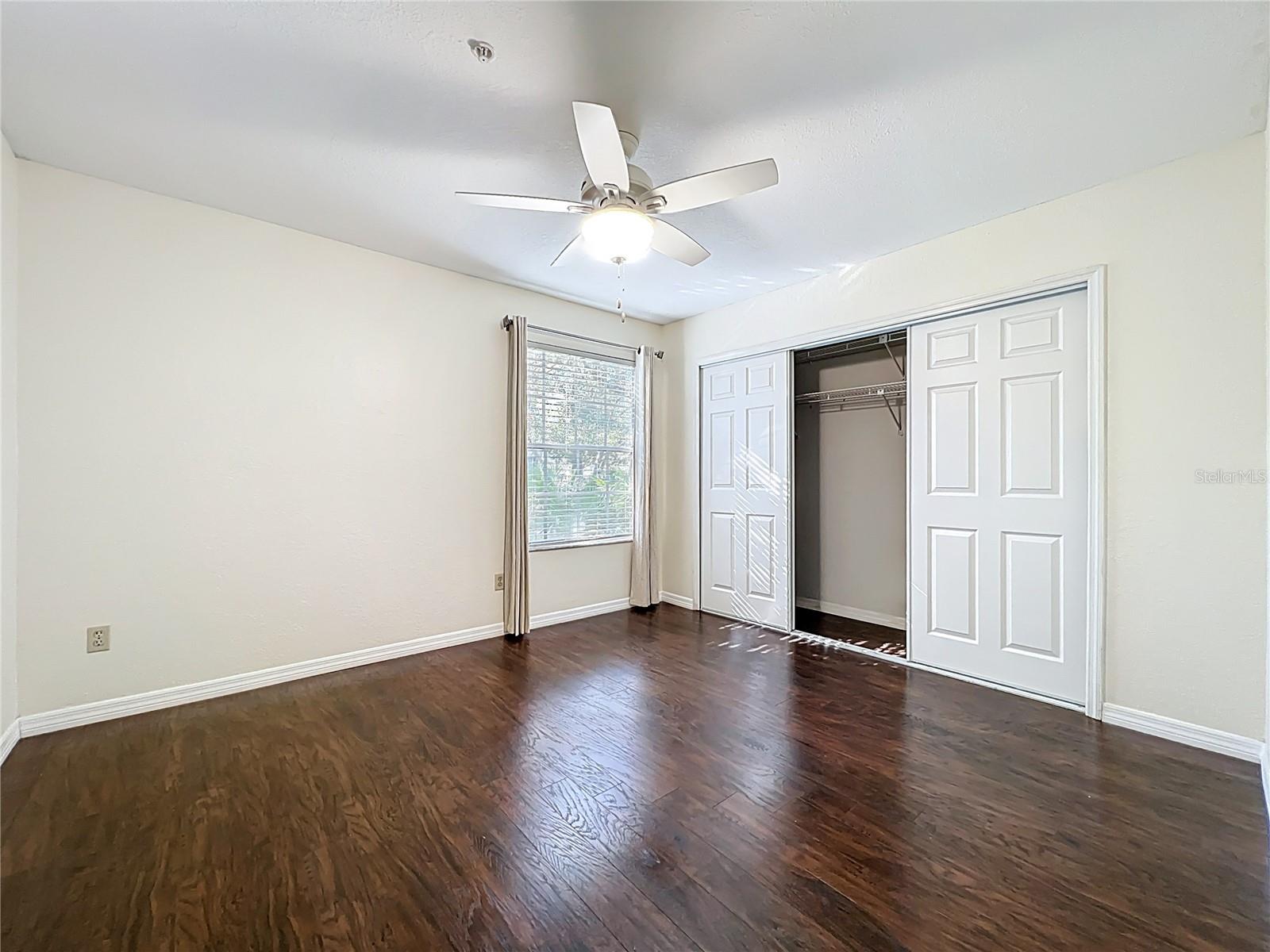 HUNTERS CHASE CONDO PH 1 - Residential