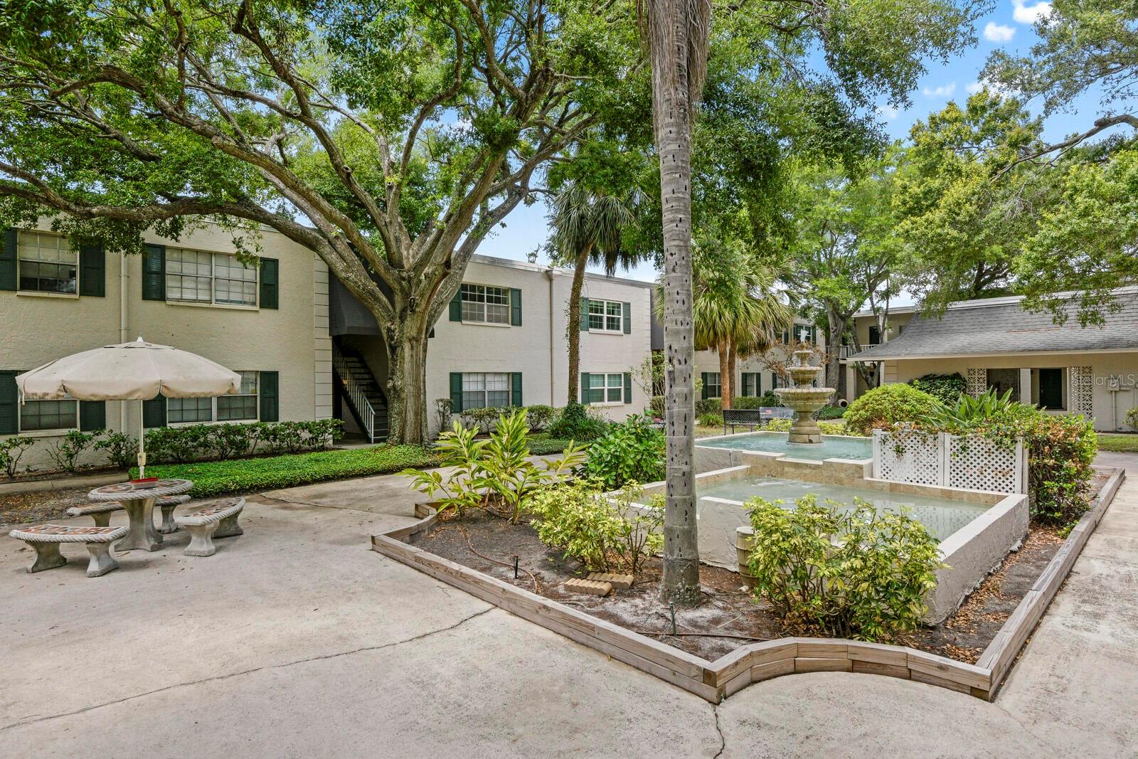 BRANDYCHASE A CONDO - Residential