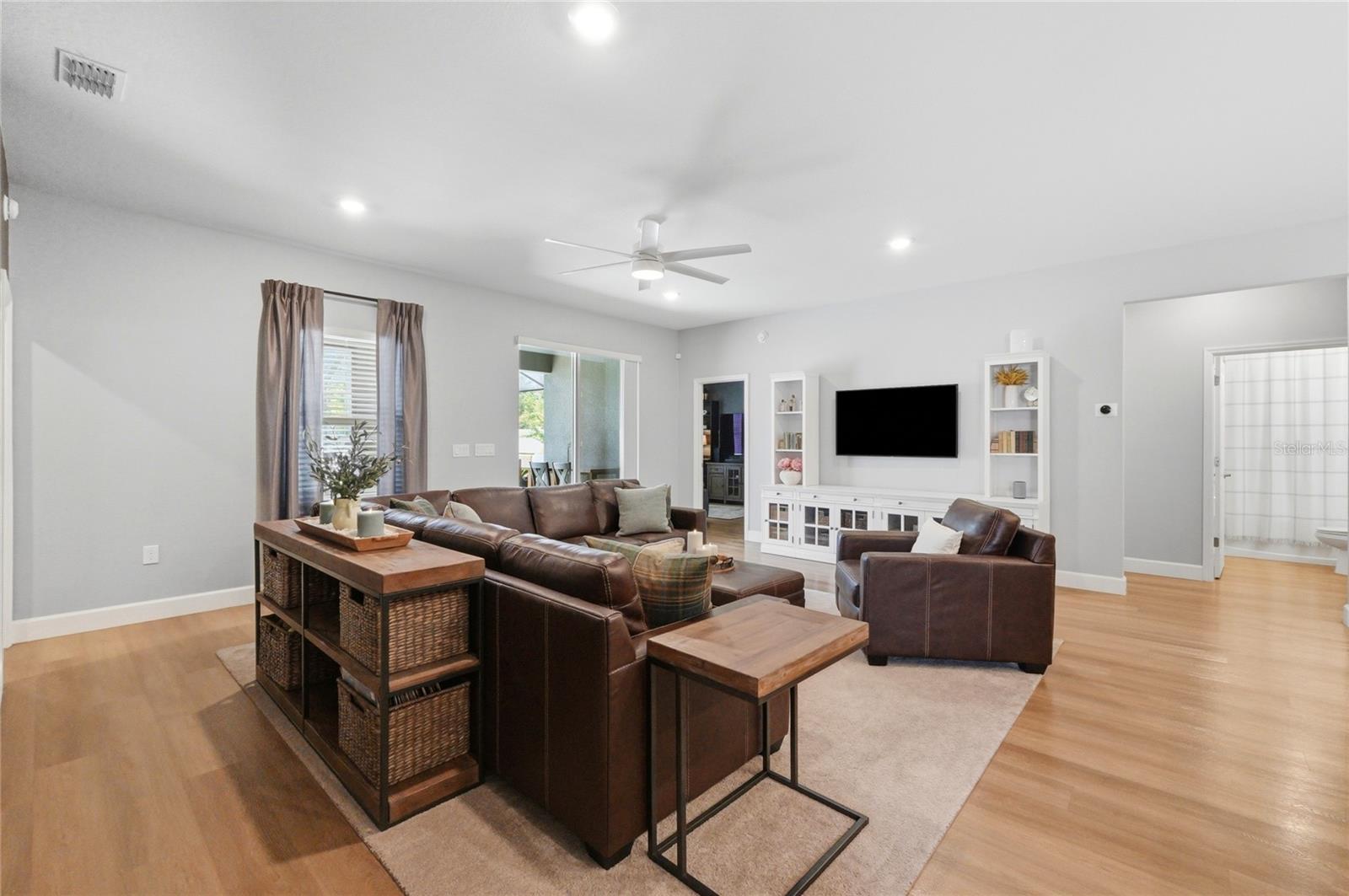 CHESTNUT CREEK - Residential