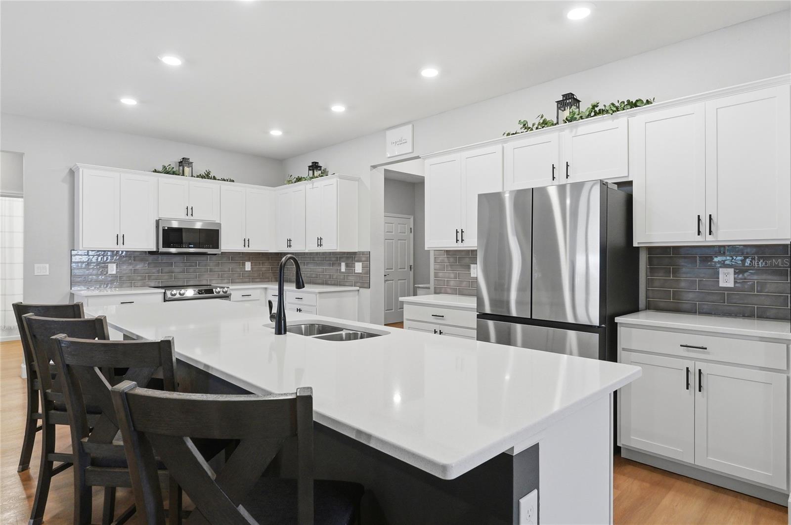CHESTNUT CREEK - Residential