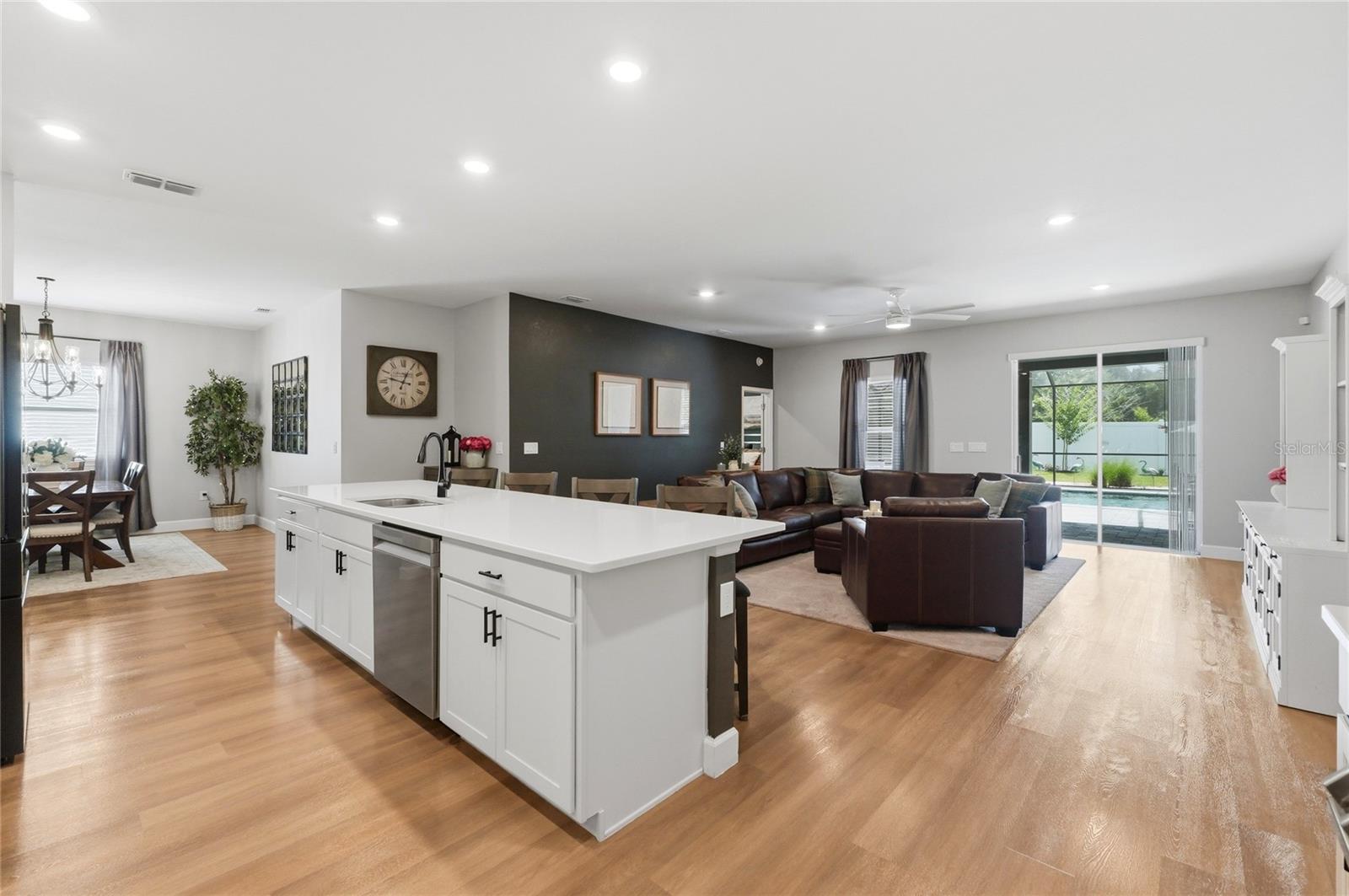 CHESTNUT CREEK - Residential