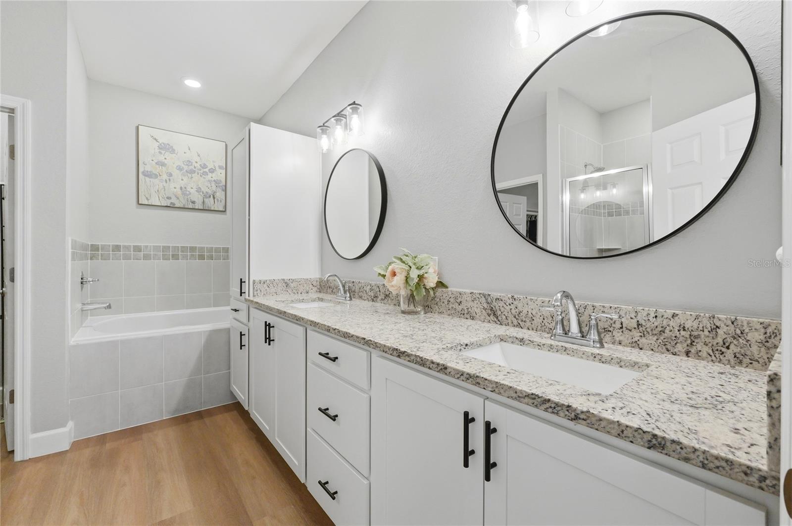 CHESTNUT CREEK - Residential