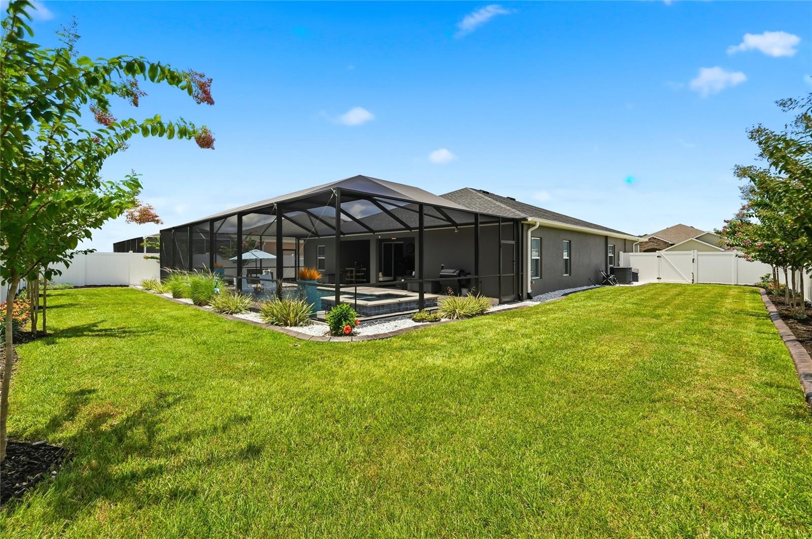 CHESTNUT CREEK - Residential