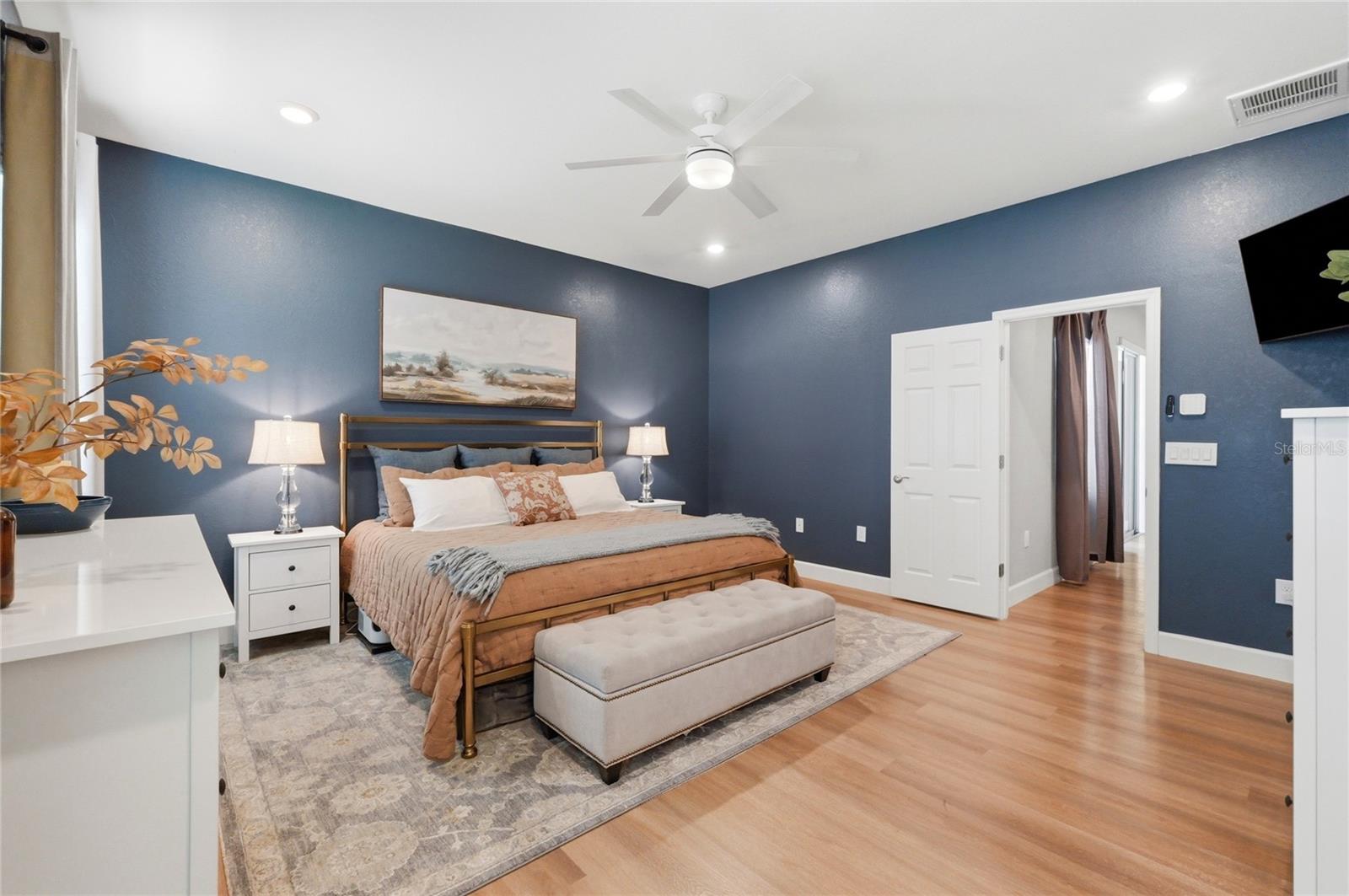 CHESTNUT CREEK - Residential