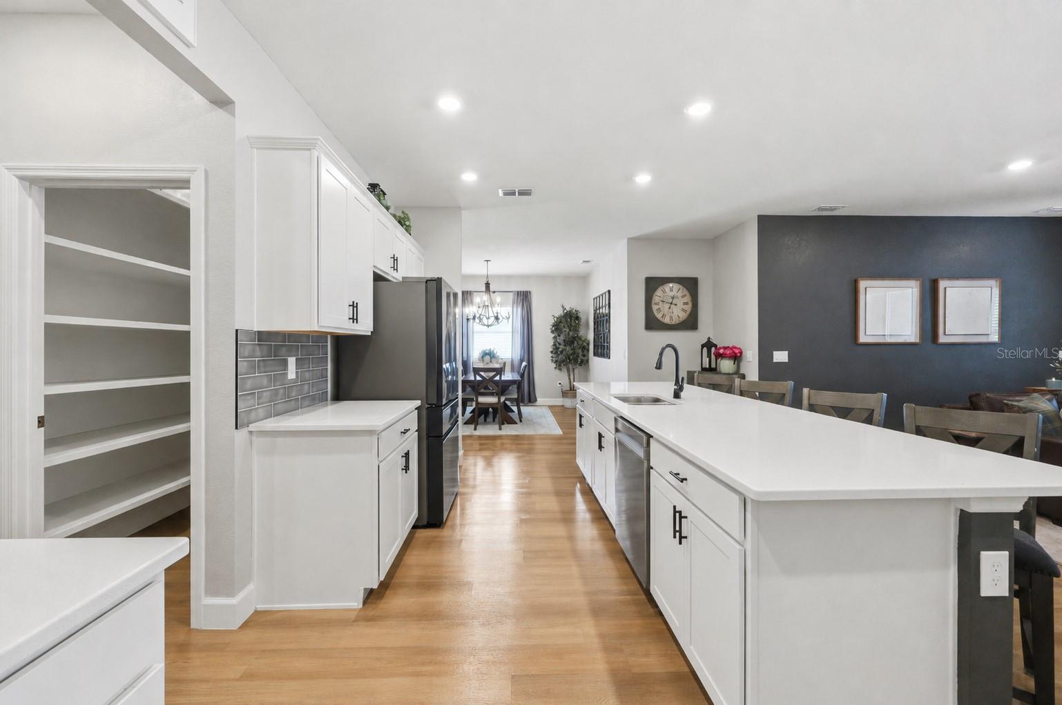 CHESTNUT CREEK - Residential