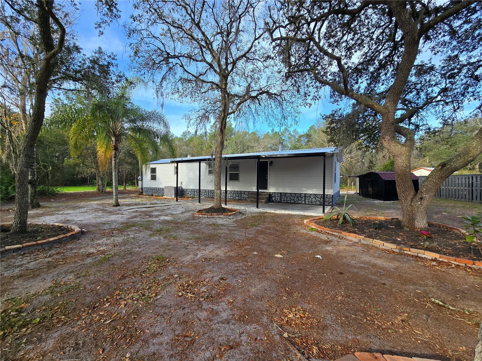 CHAIN O LAKES - Residential