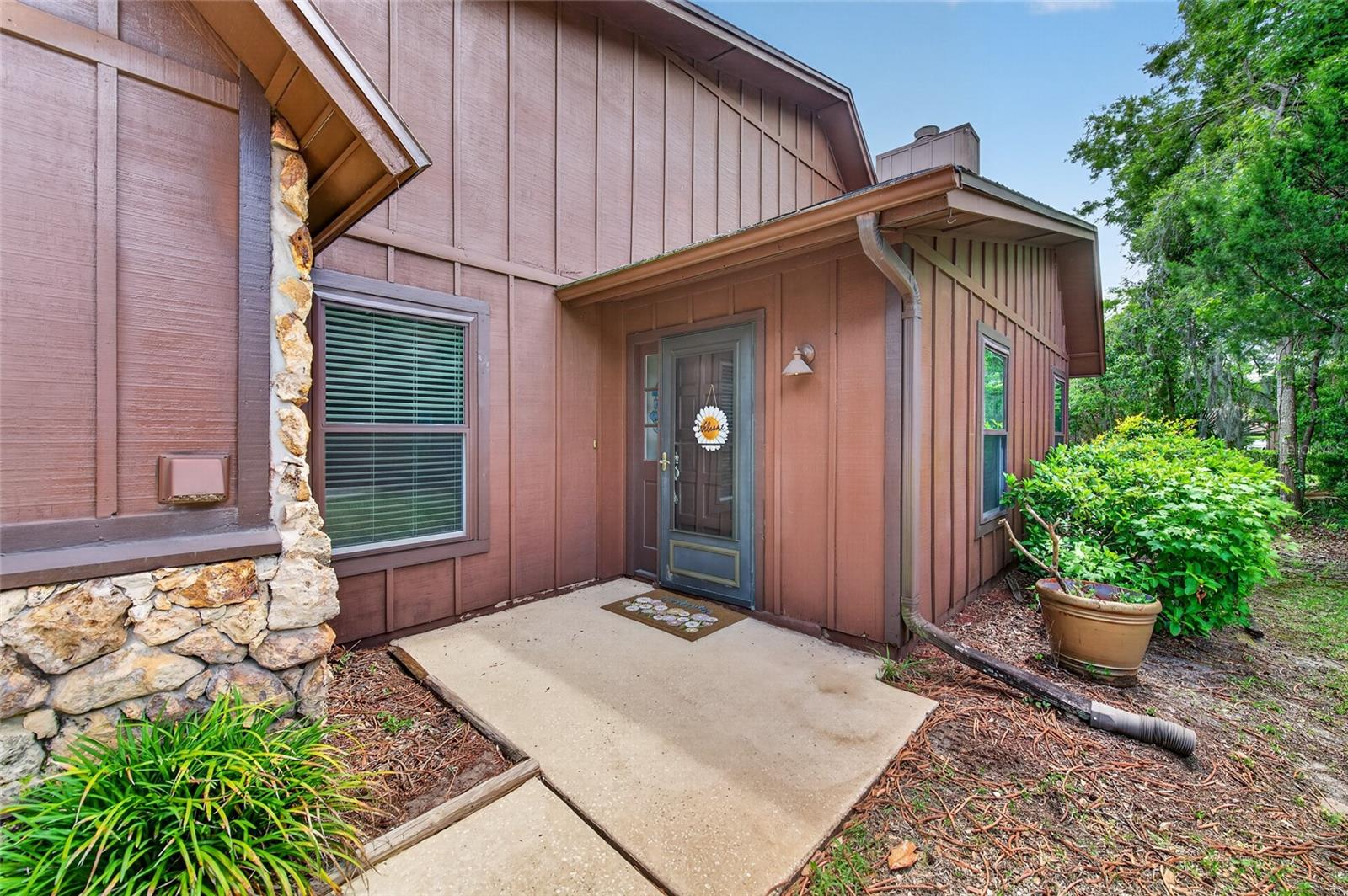 OAK VILLAGE - Residential