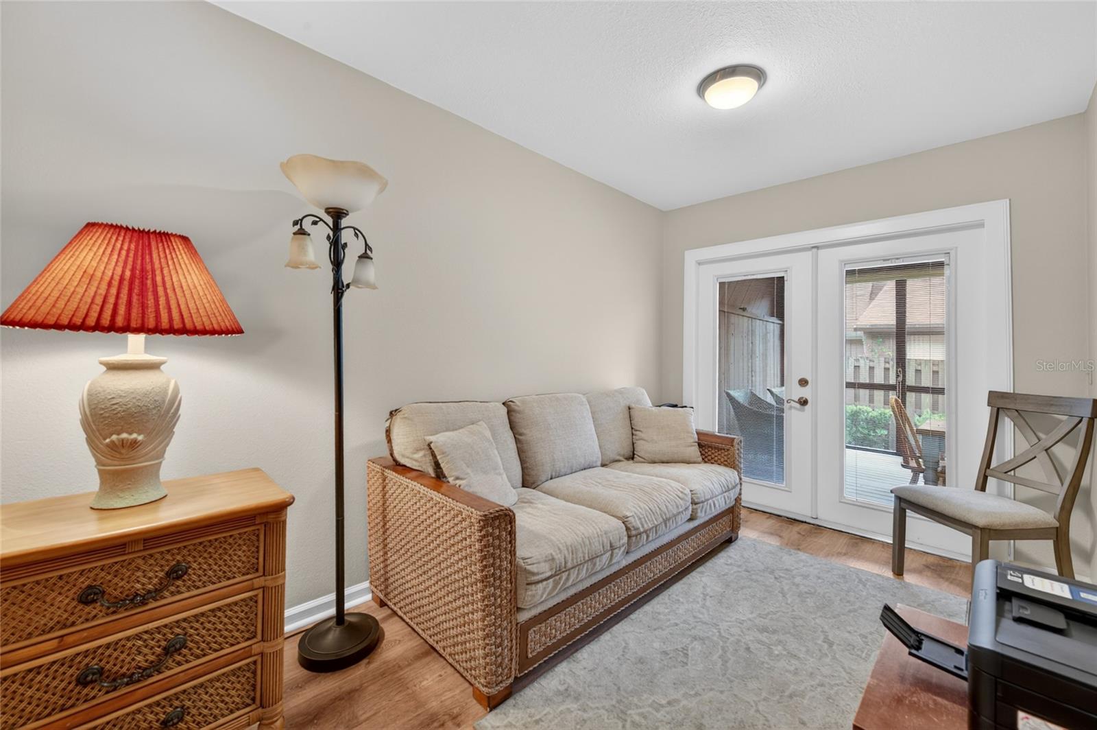 OAK VILLAGE - Residential