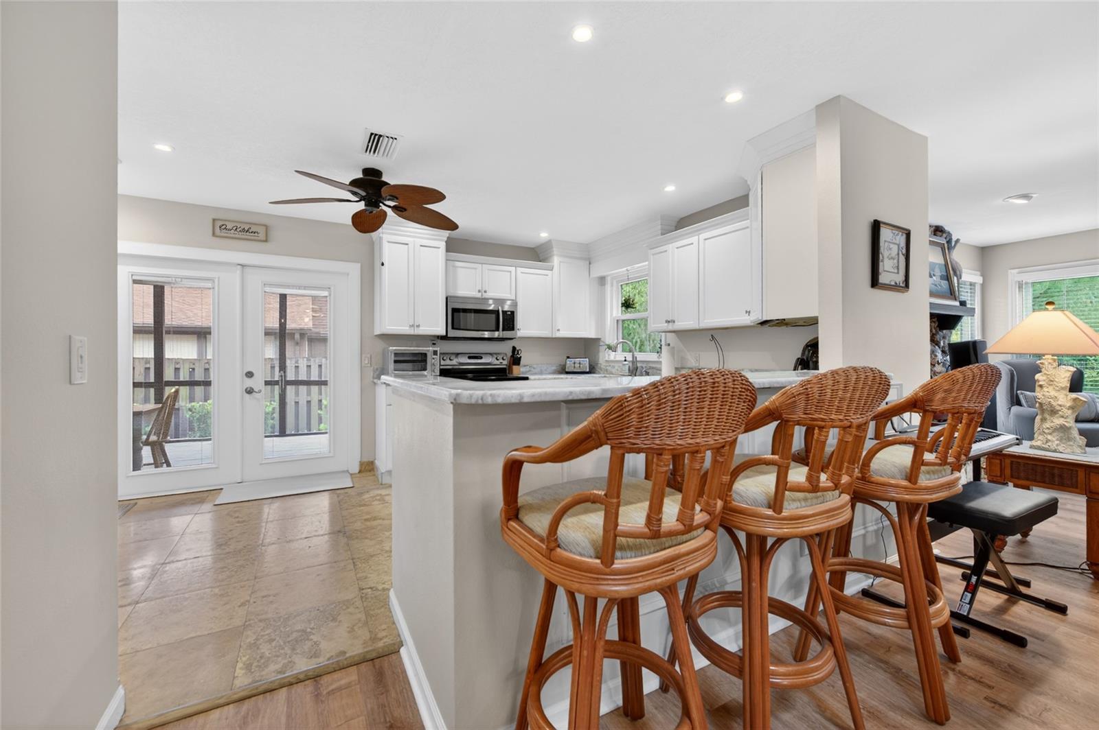 OAK VILLAGE - Residential