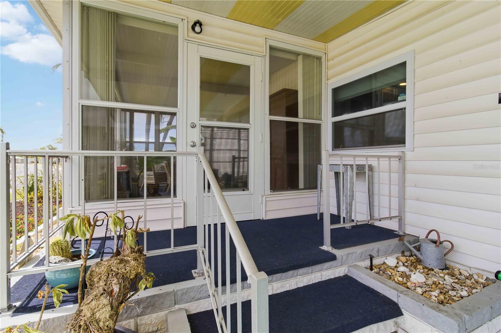 CHATEAU VILLAGE CO-OP - Residential