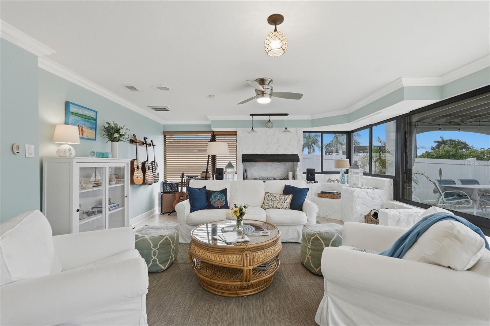 BROADWATER UNIT 2 BLK Q - Residential