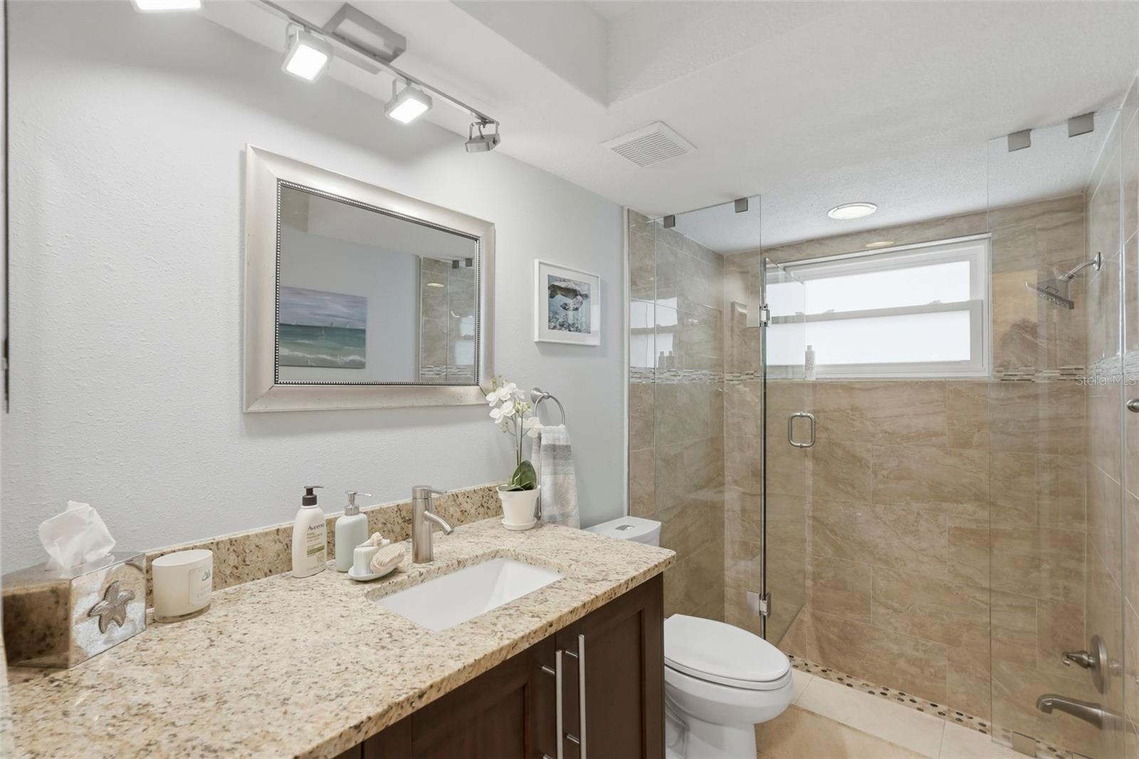 BROADWATER UNIT 2 BLK Q - Residential