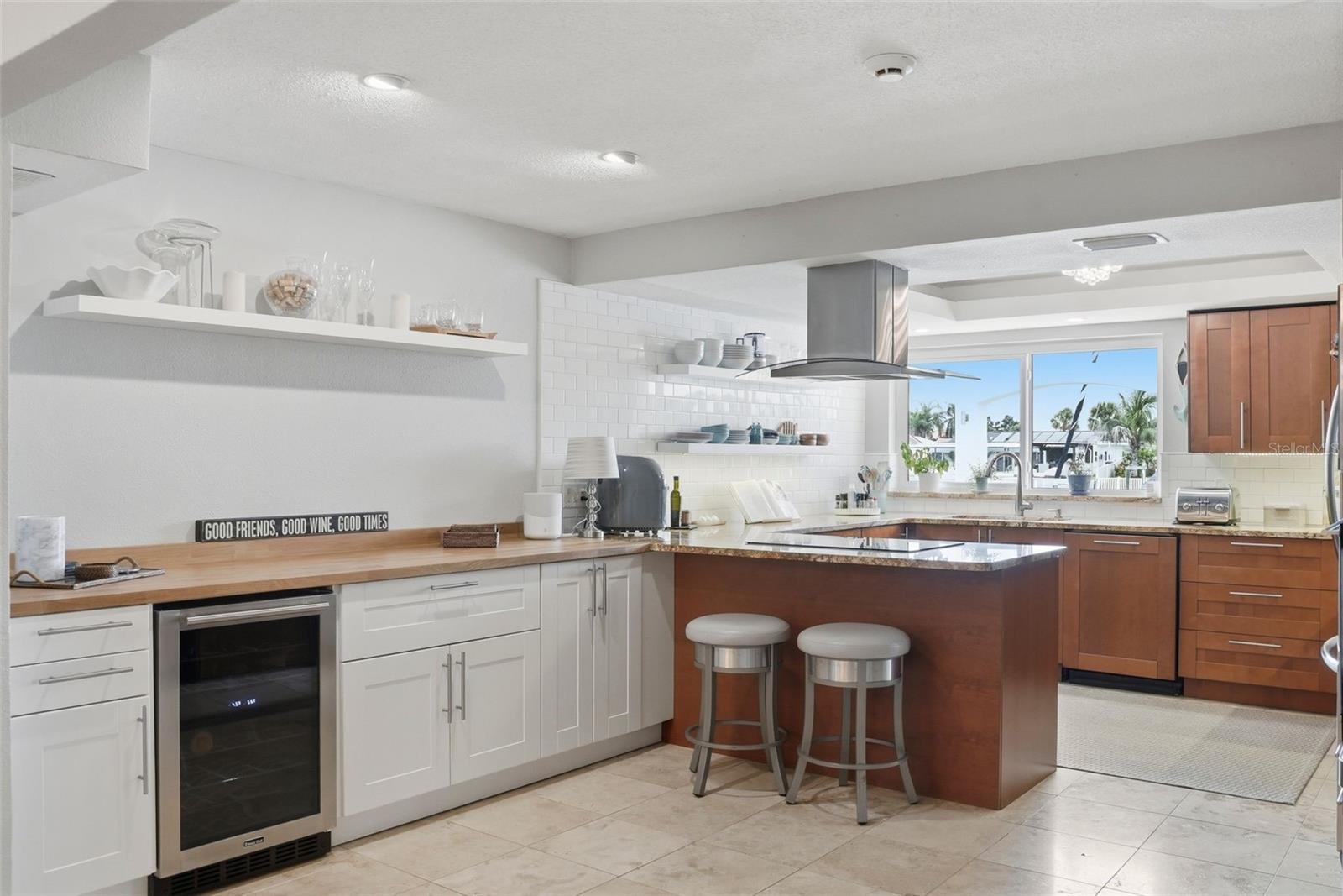BROADWATER UNIT 2 BLK Q - Residential