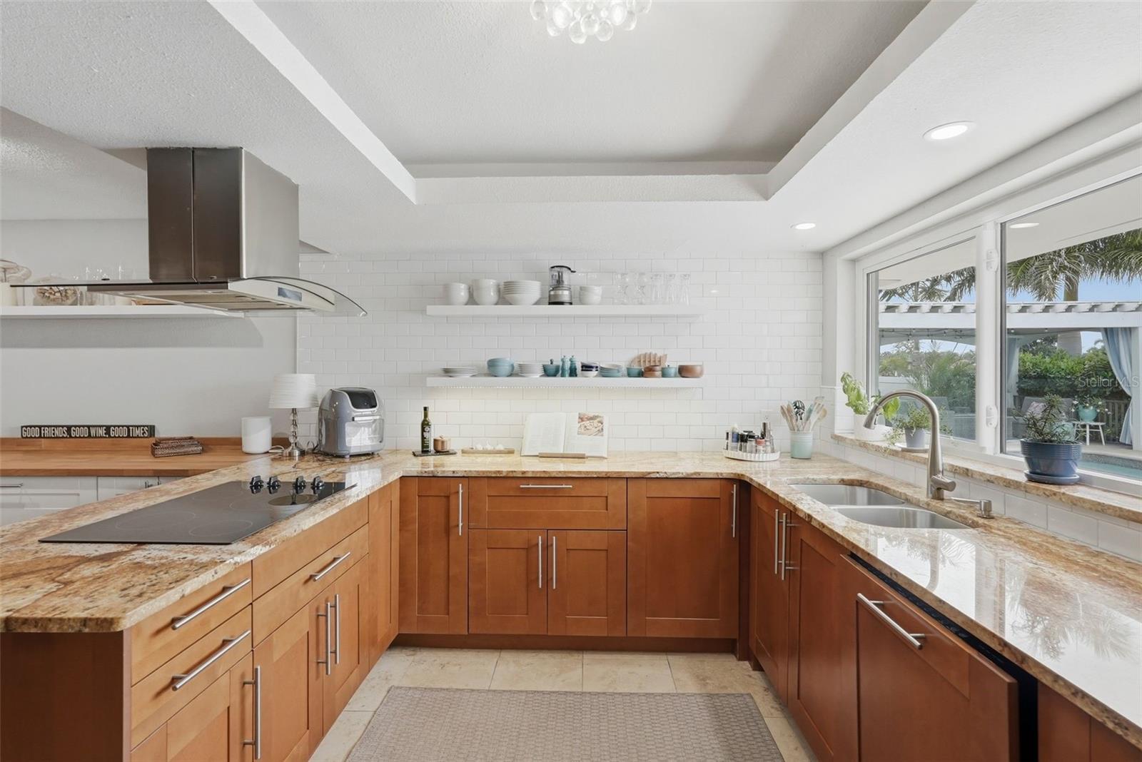 BROADWATER UNIT 2 BLK Q - Residential