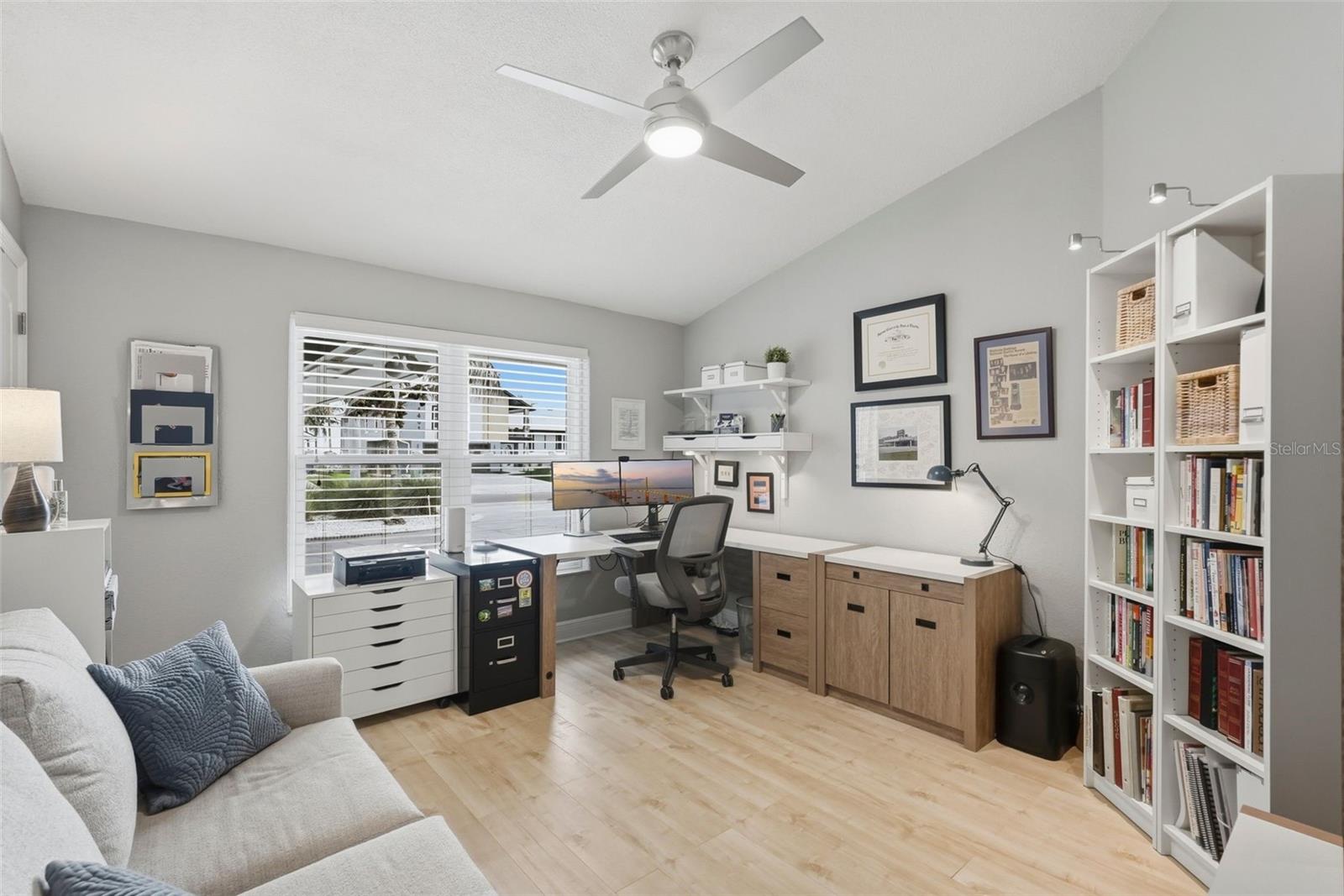 BROADWATER UNIT 2 BLK Q - Residential