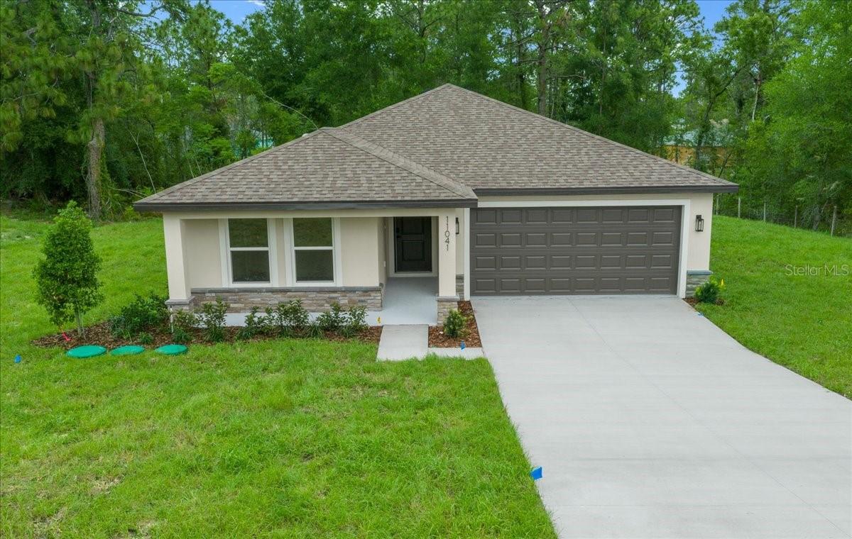 ROYAL HIGHLANDS - Residential