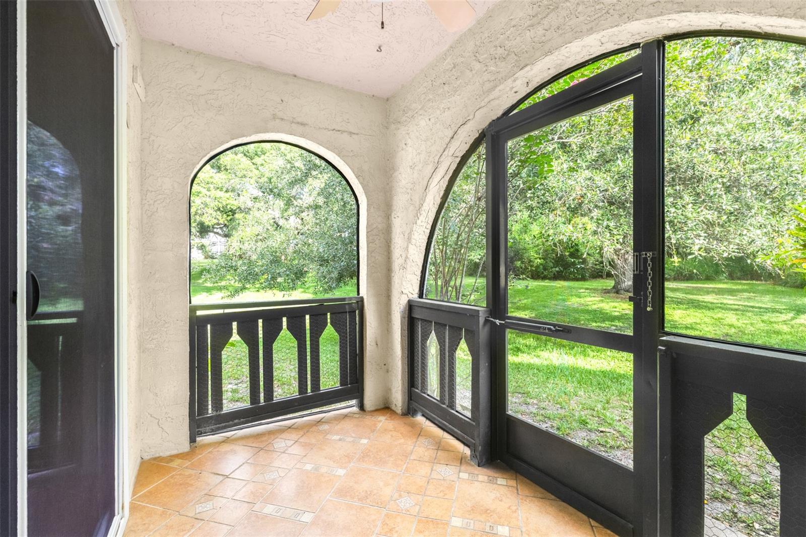 HARBOUR TOWNE CONDO - Residential