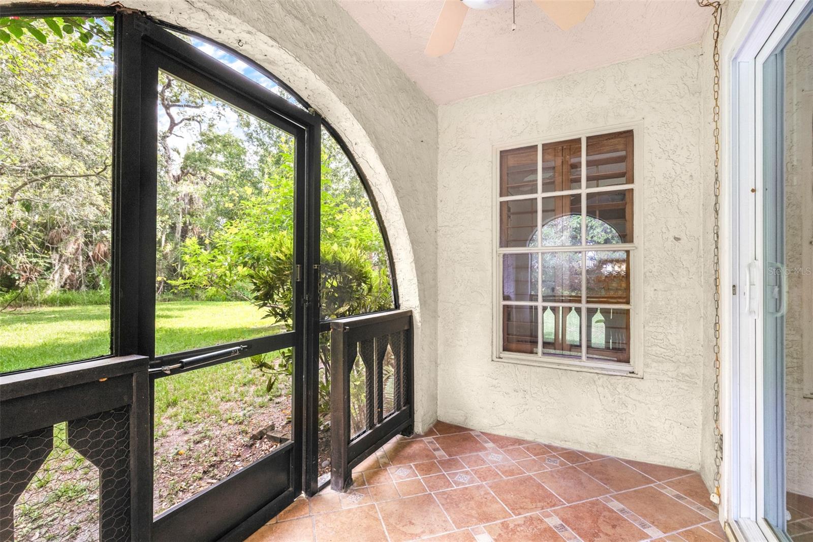 HARBOUR TOWNE CONDO - Residential