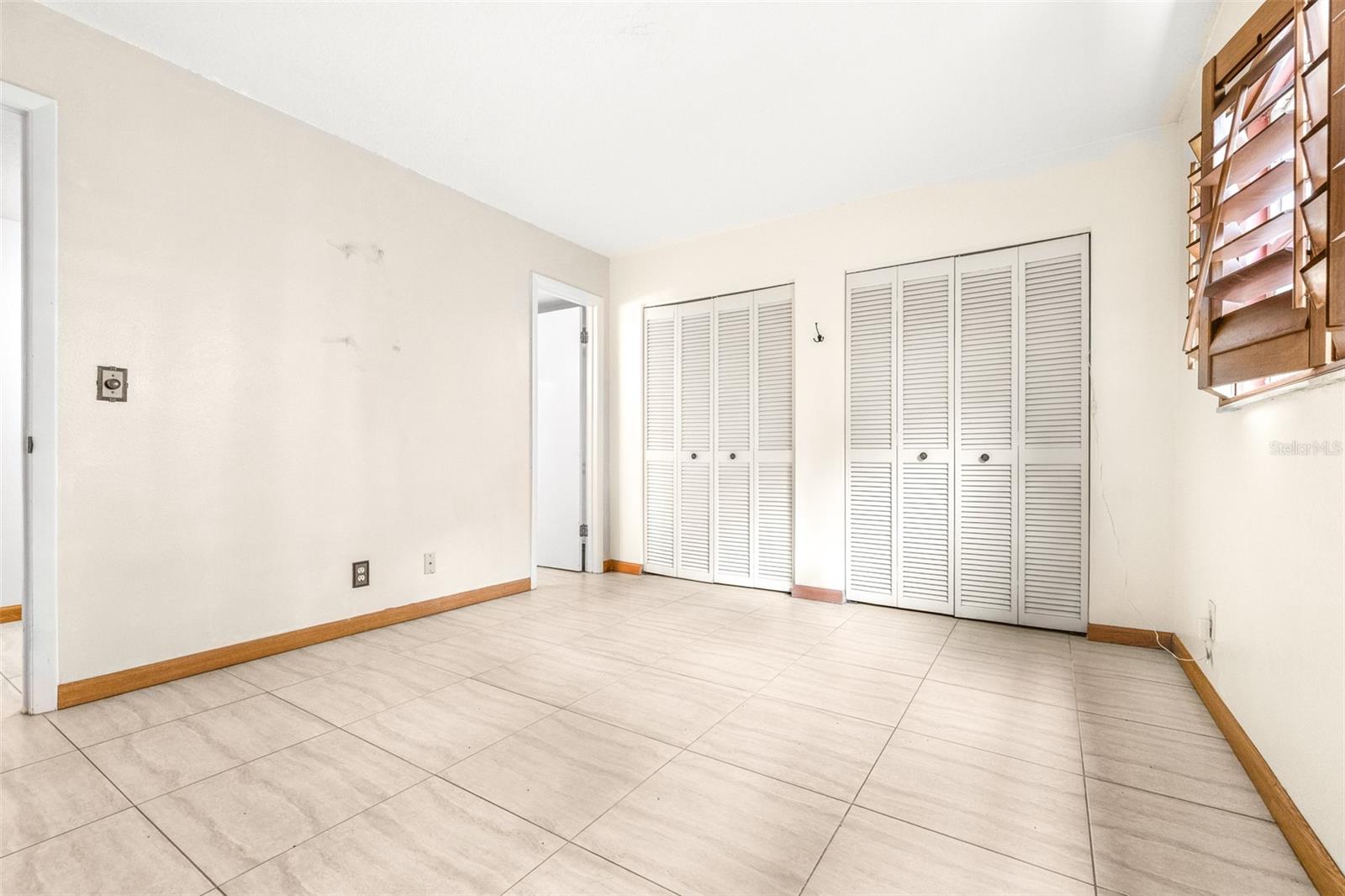 HARBOUR TOWNE CONDO - Residential