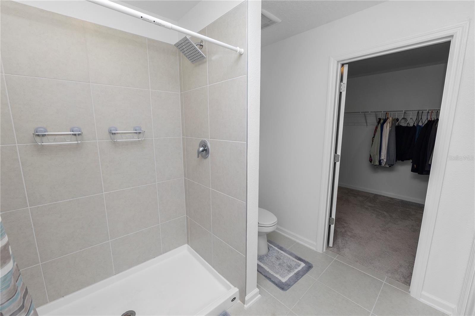 HUNT CLUB/LK WALES PH 1 - Residential