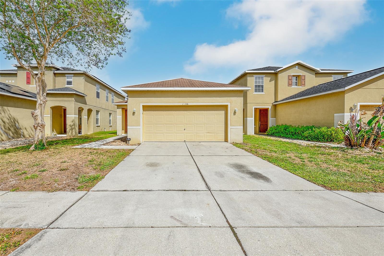 SOUTH BAY LAKES UNIT 02 - Residential