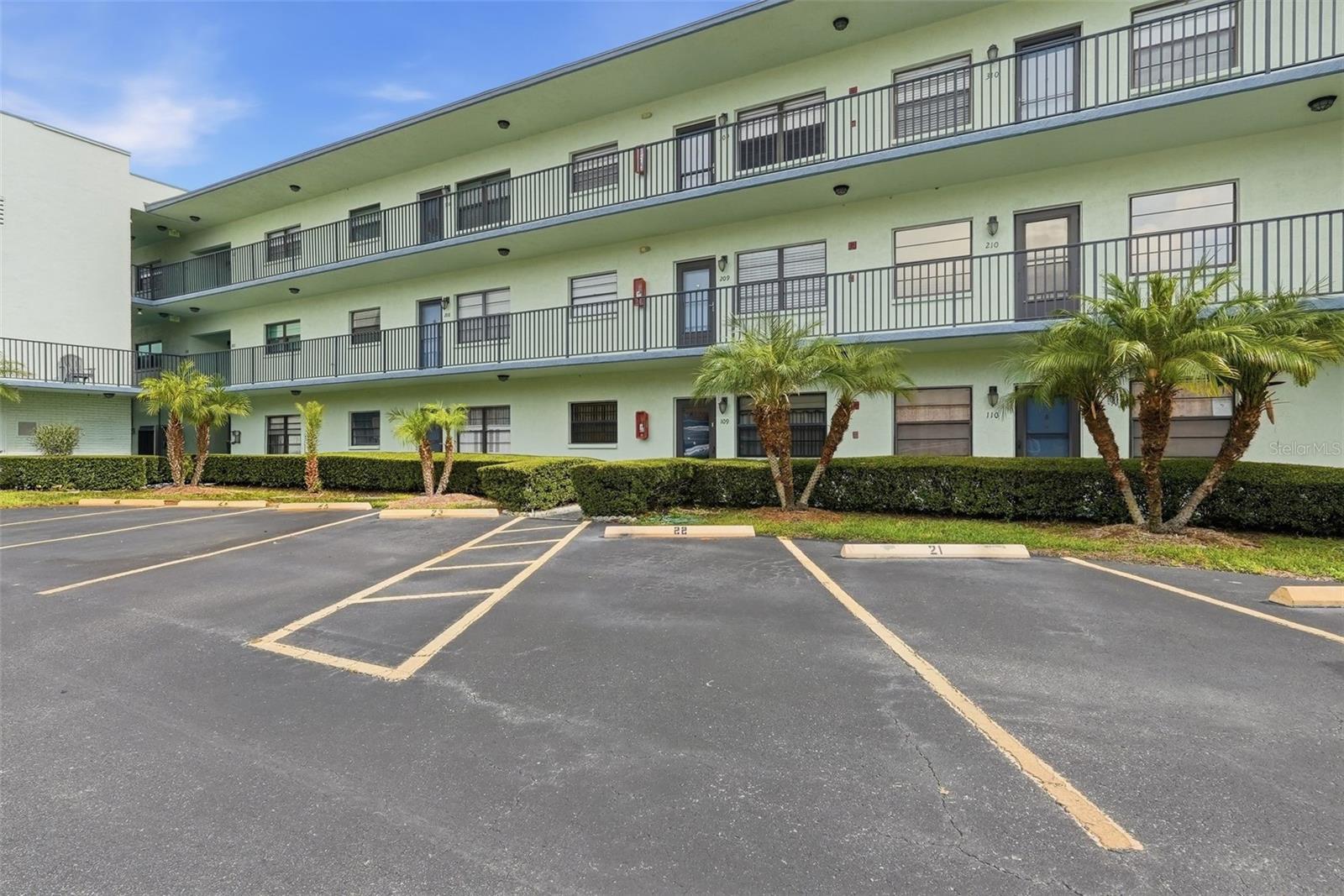 TERRACE PARK OF FIVE TOWNS - Residential